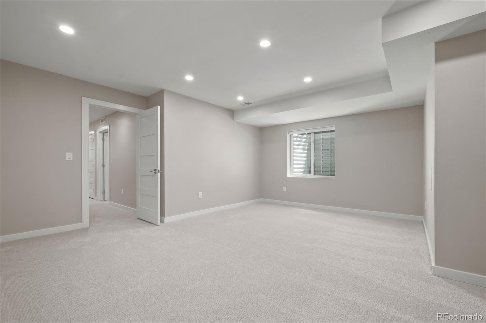 MLS Image #40 for 1243  newton street,denver, Colorado
