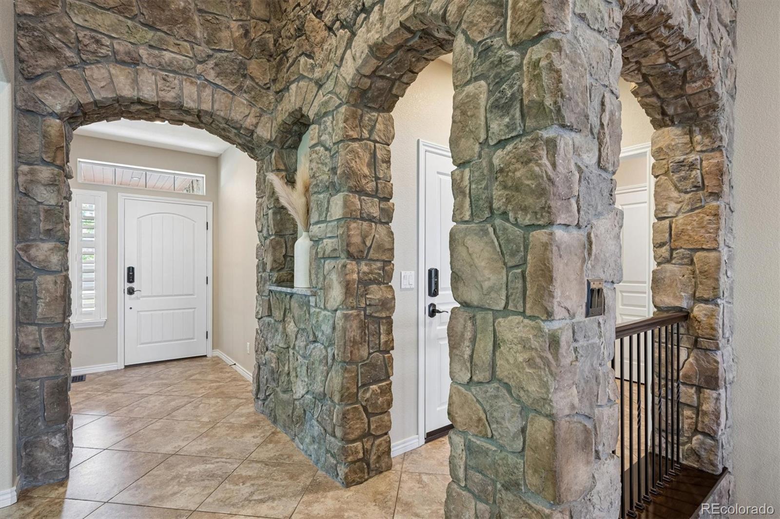 MLS Image #5 for 13911 w 87th drive,arvada, Colorado