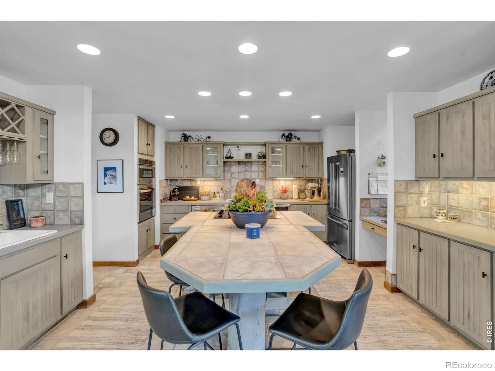 MLS Image #8 for 13910 n saint vrain drive,lyons, Colorado
