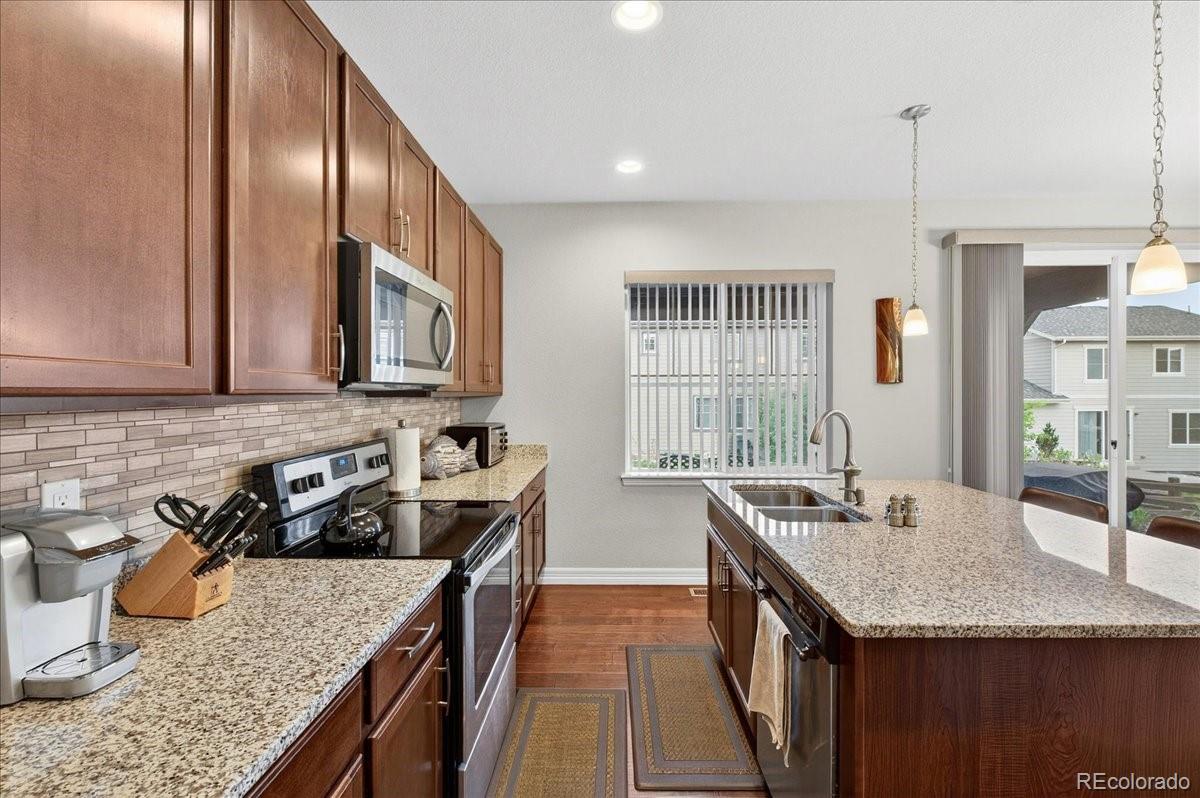 MLS Image #15 for 7315 s robertsdale way,aurora, Colorado