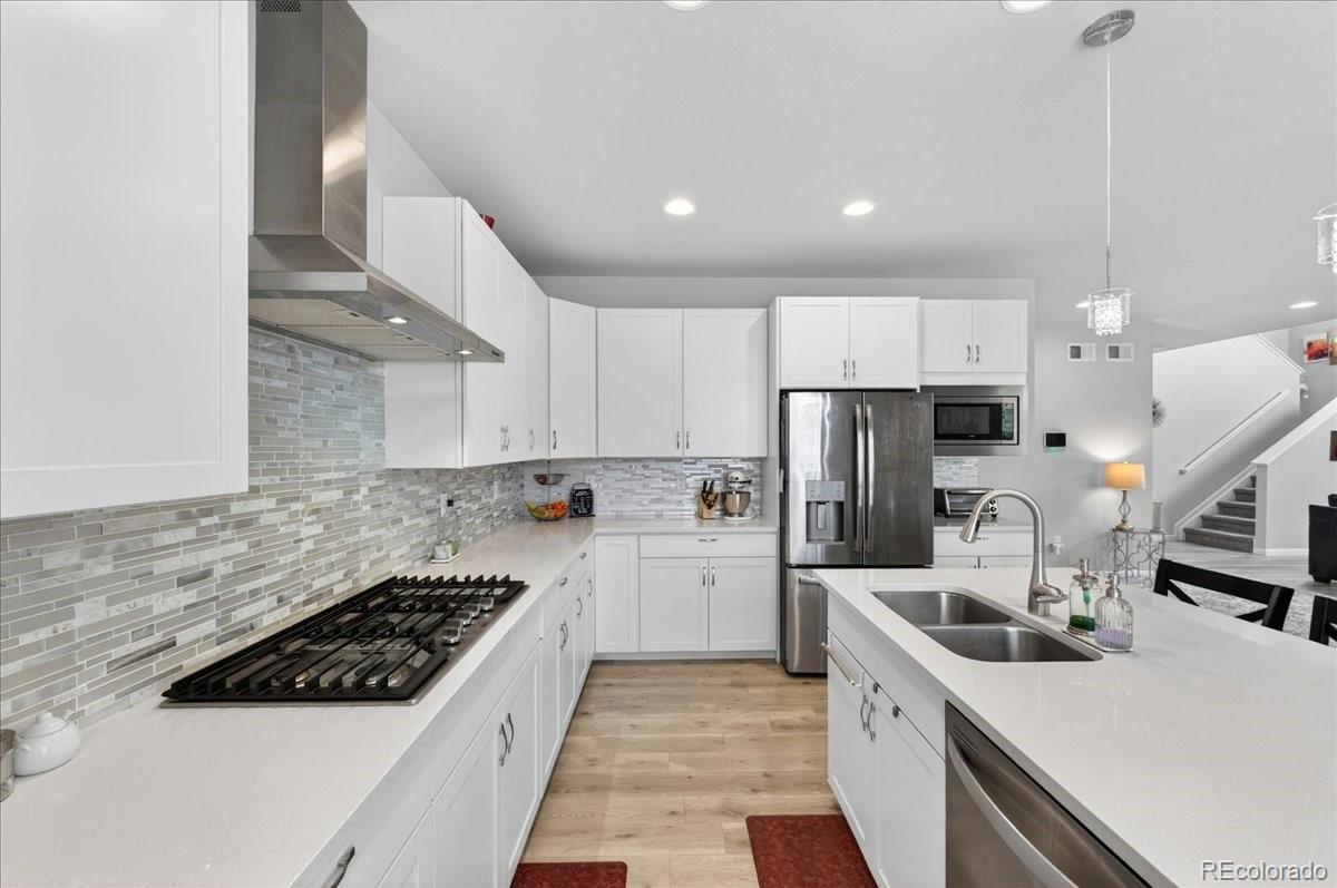 MLS Image #14 for 23914 e rocky top place,aurora, Colorado