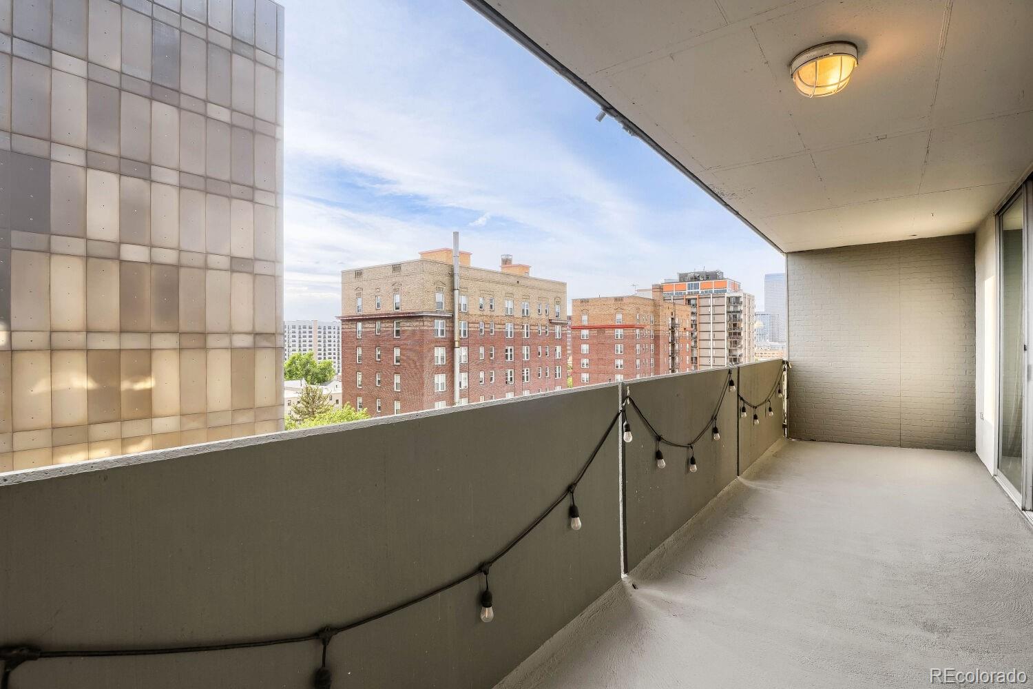 MLS Image #11 for 909 n logan street,denver, Colorado