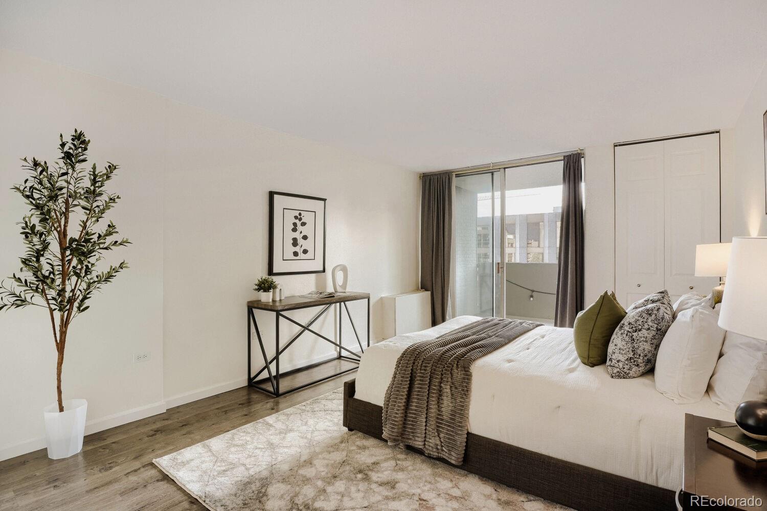 MLS Image #5 for 909 n logan street,denver, Colorado