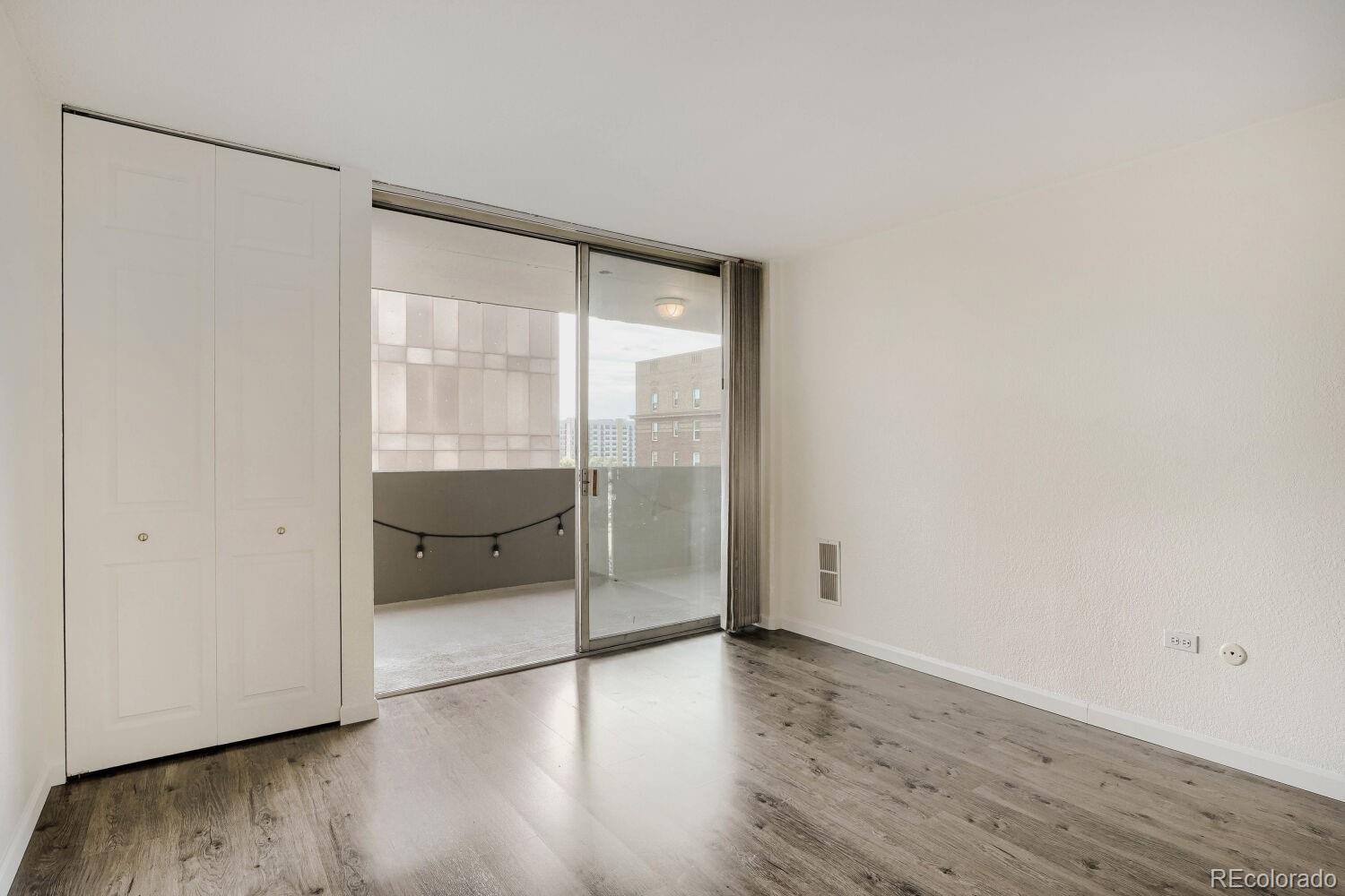 MLS Image #8 for 909 n logan street,denver, Colorado