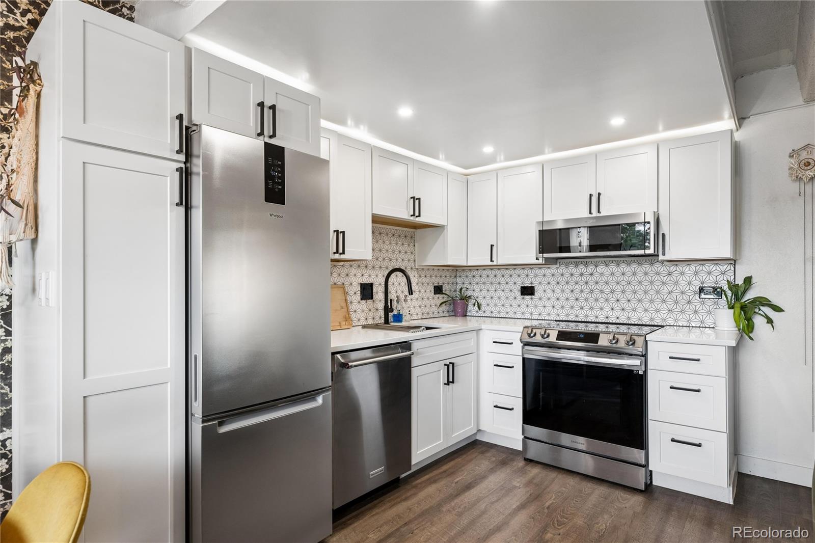 MLS Image #3 for 701 e bayaud avenue 10,denver, Colorado