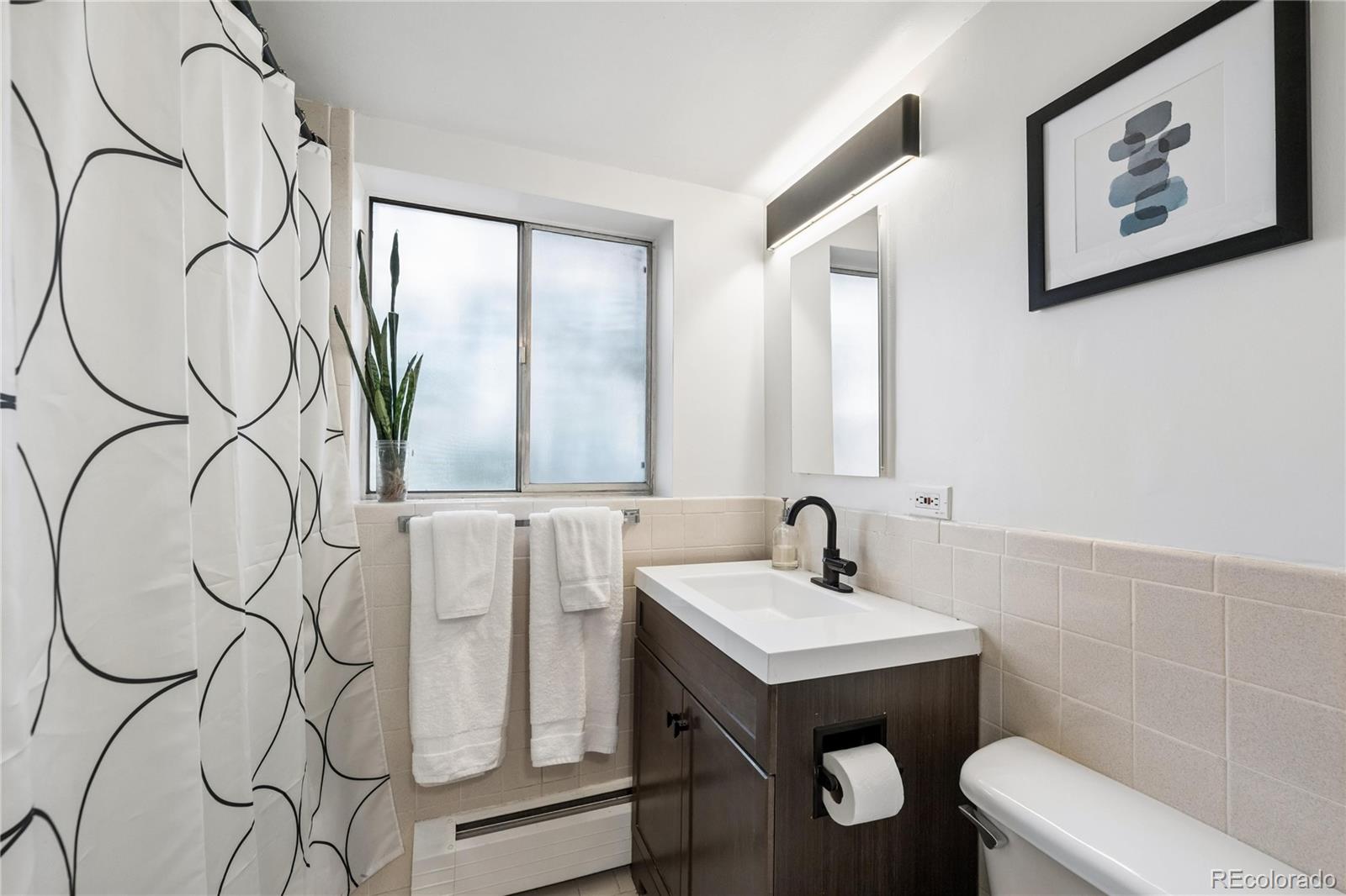 MLS Image #9 for 701 e bayaud avenue 10,denver, Colorado