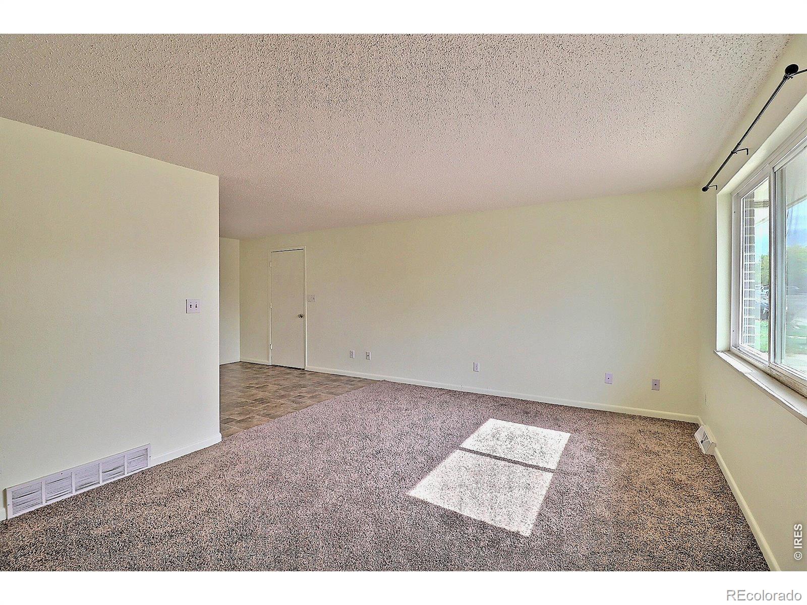 MLS Image #4 for 3011  lakeside drive,evans, Colorado