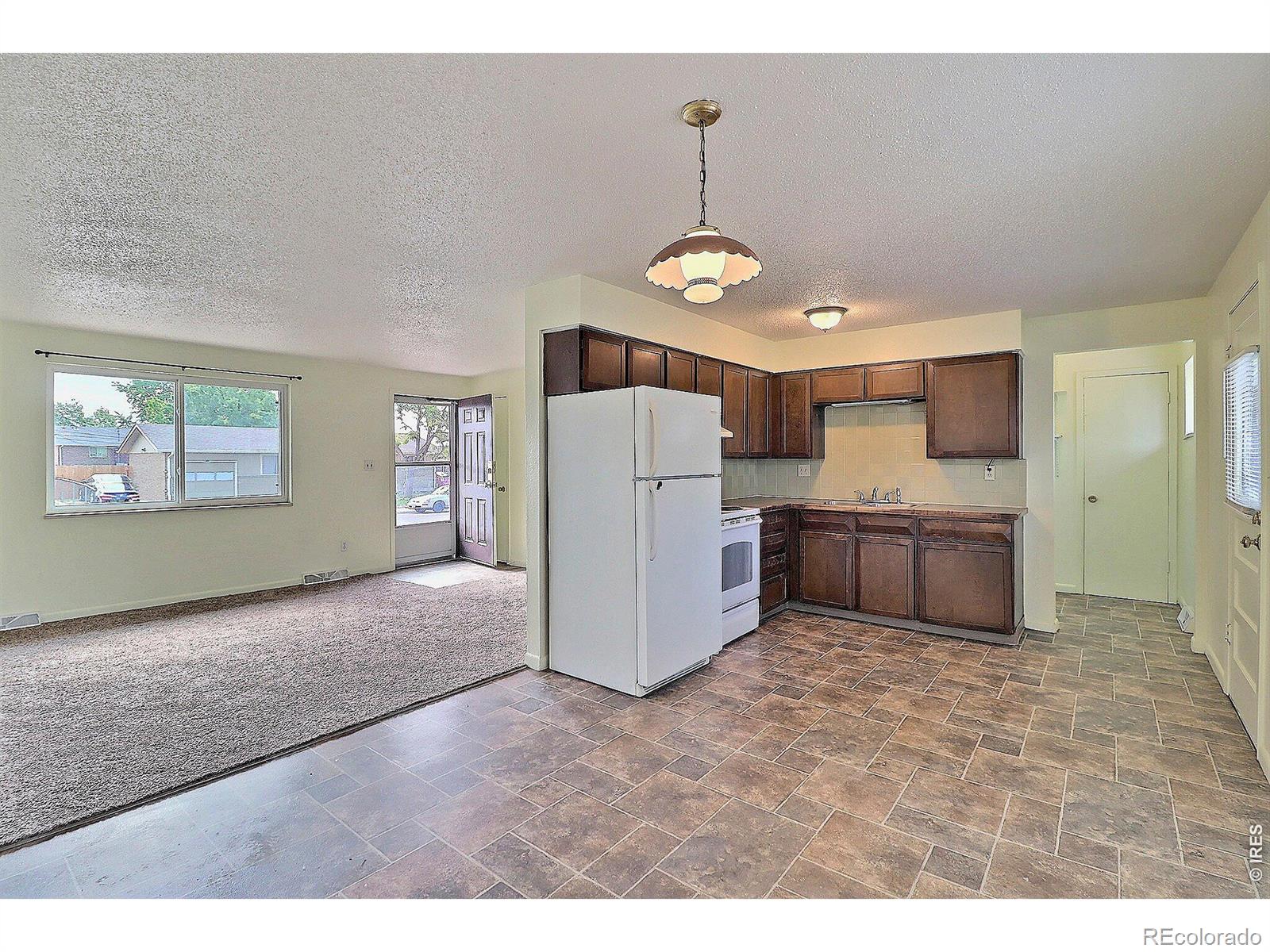 MLS Image #9 for 3011  lakeside drive,evans, Colorado