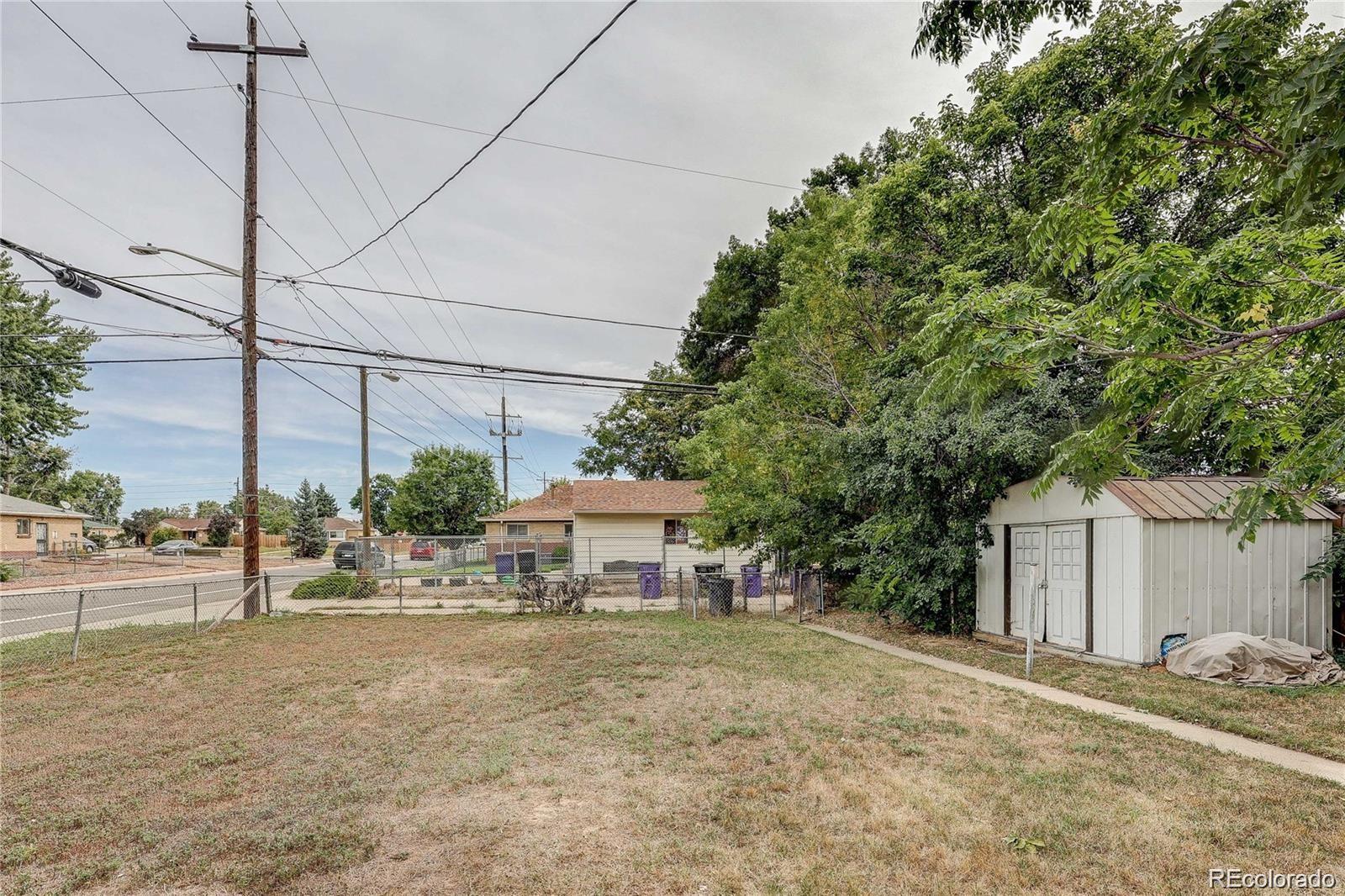 MLS Image #17 for 3398  newport street,denver, Colorado