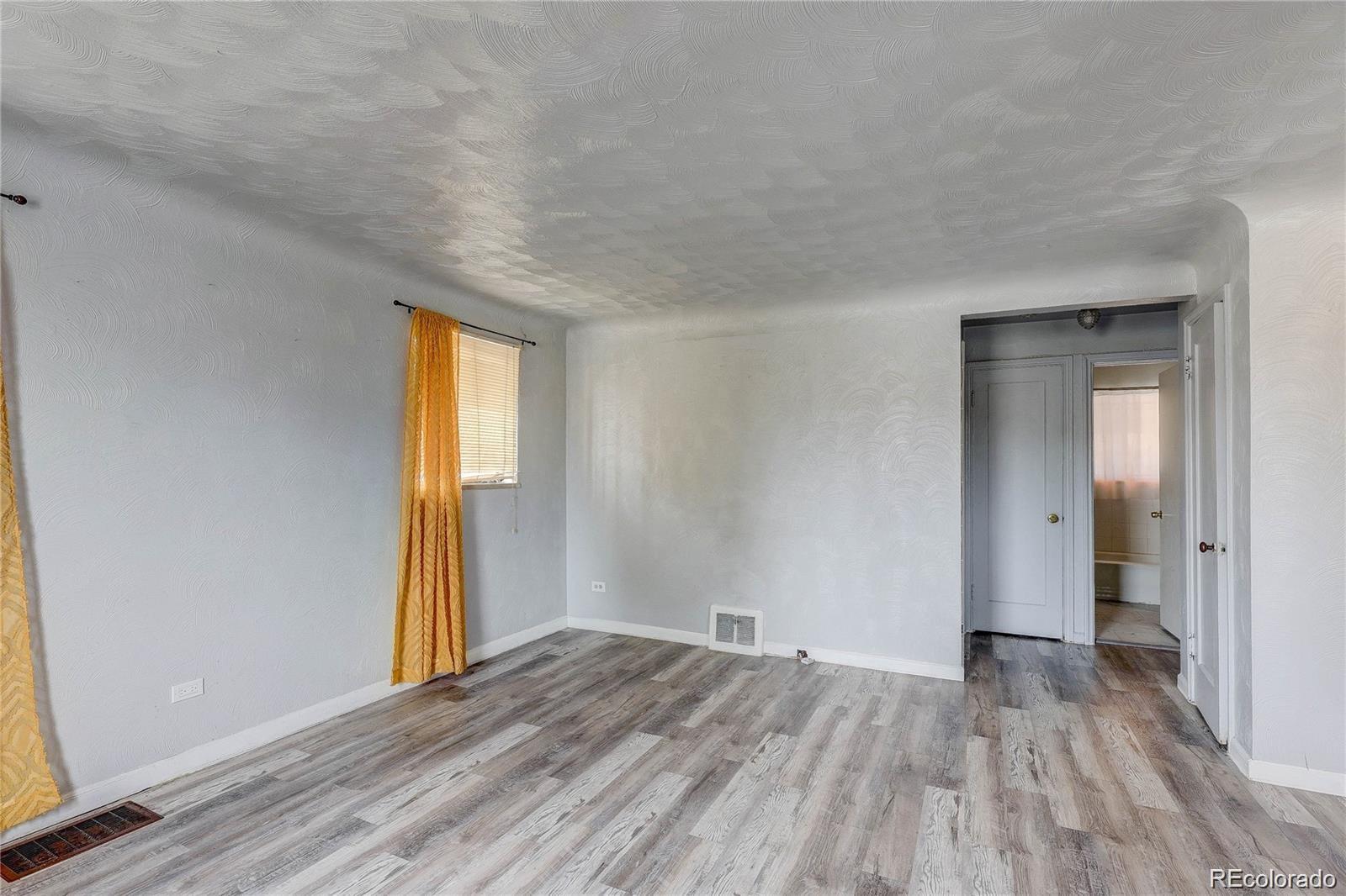 MLS Image #2 for 3398  newport street,denver, Colorado