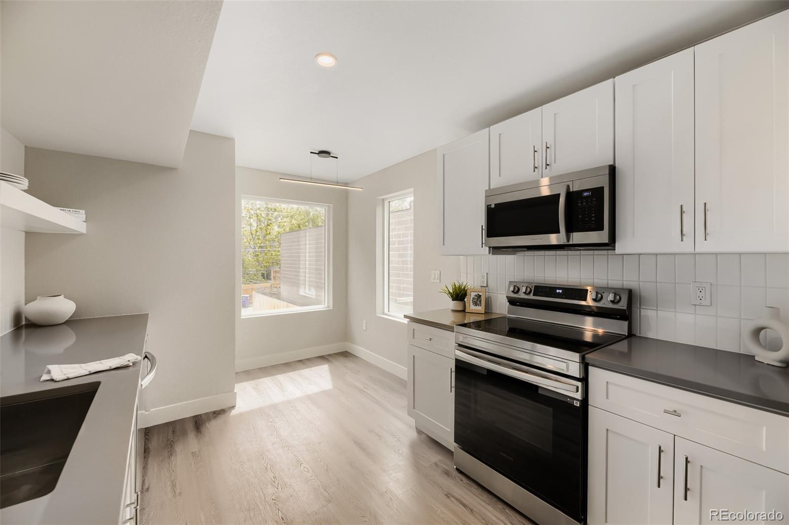 MLS Image #10 for 1642 n lafayette street,denver, Colorado