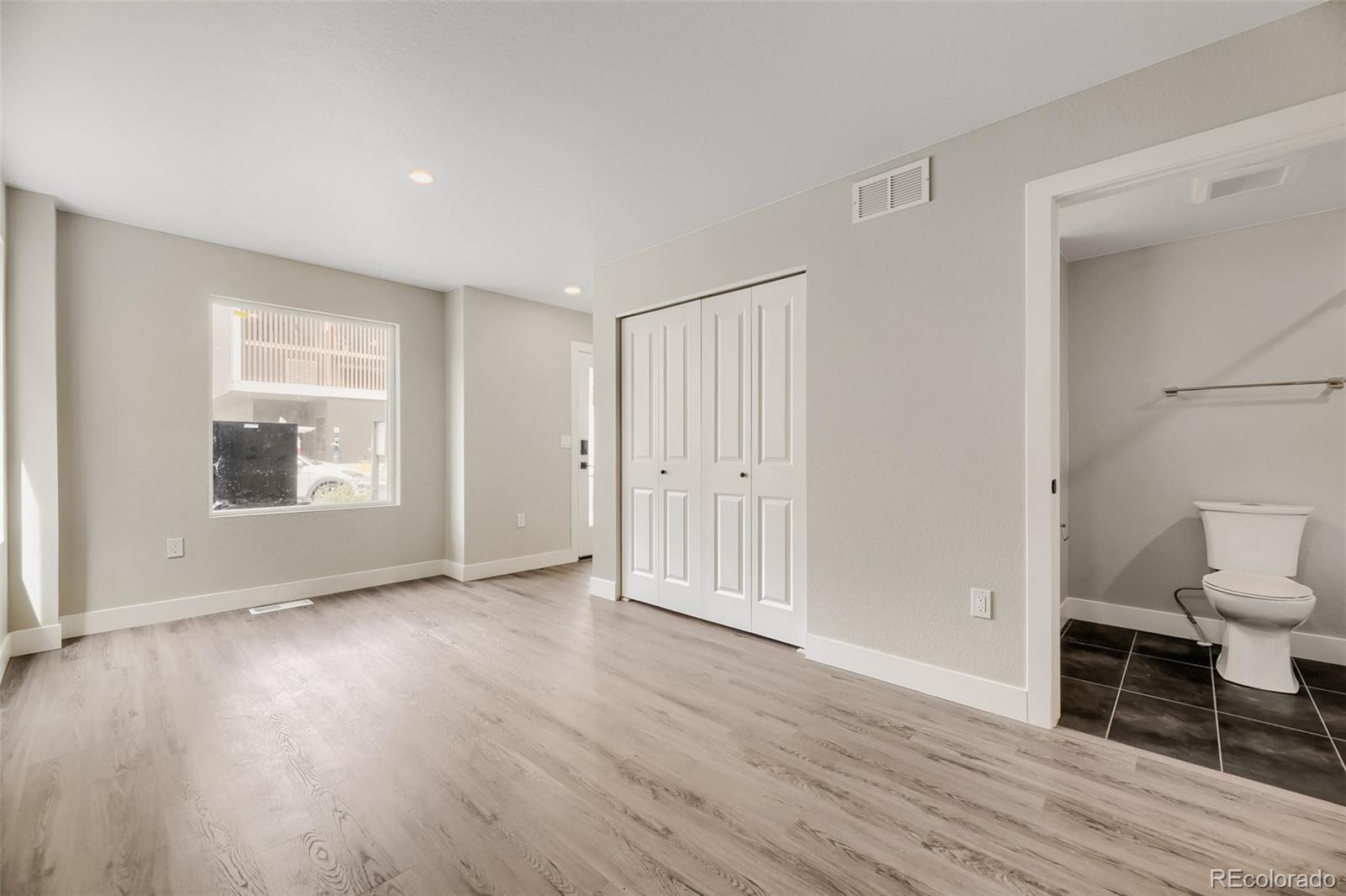 MLS Image #4 for 1642 n lafayette street,denver, Colorado