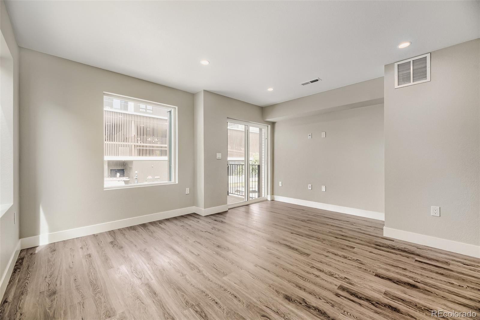 MLS Image #6 for 1642 n lafayette street,denver, Colorado