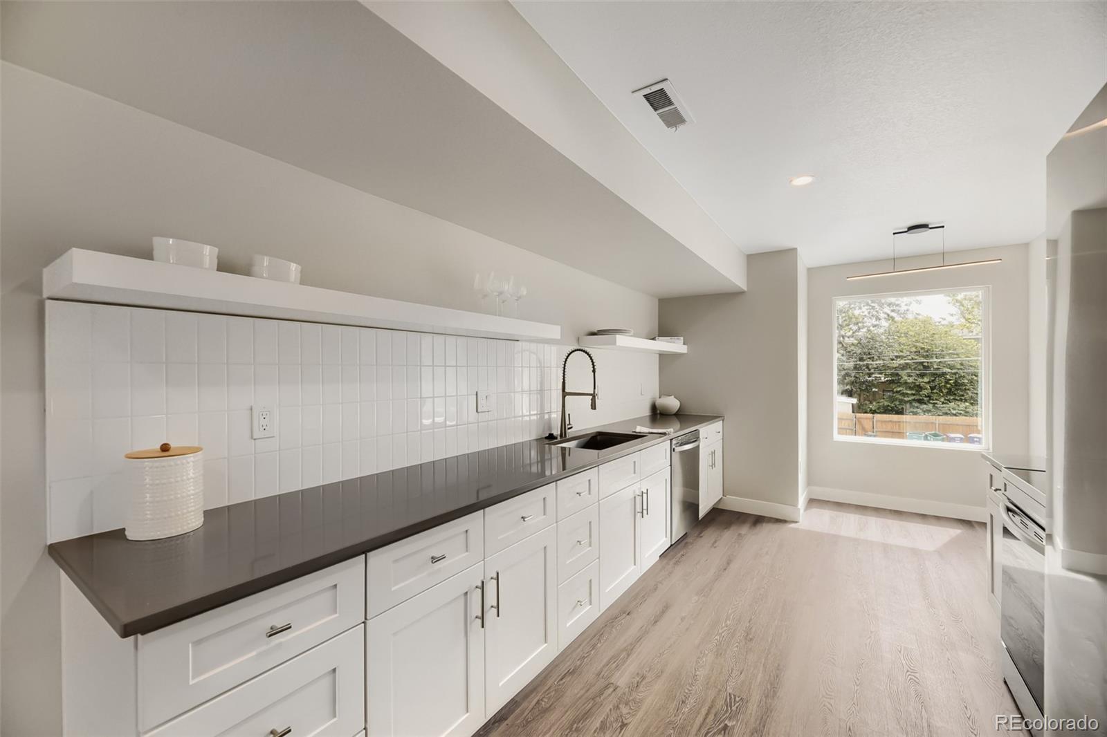 MLS Image #9 for 1642 n lafayette street,denver, Colorado