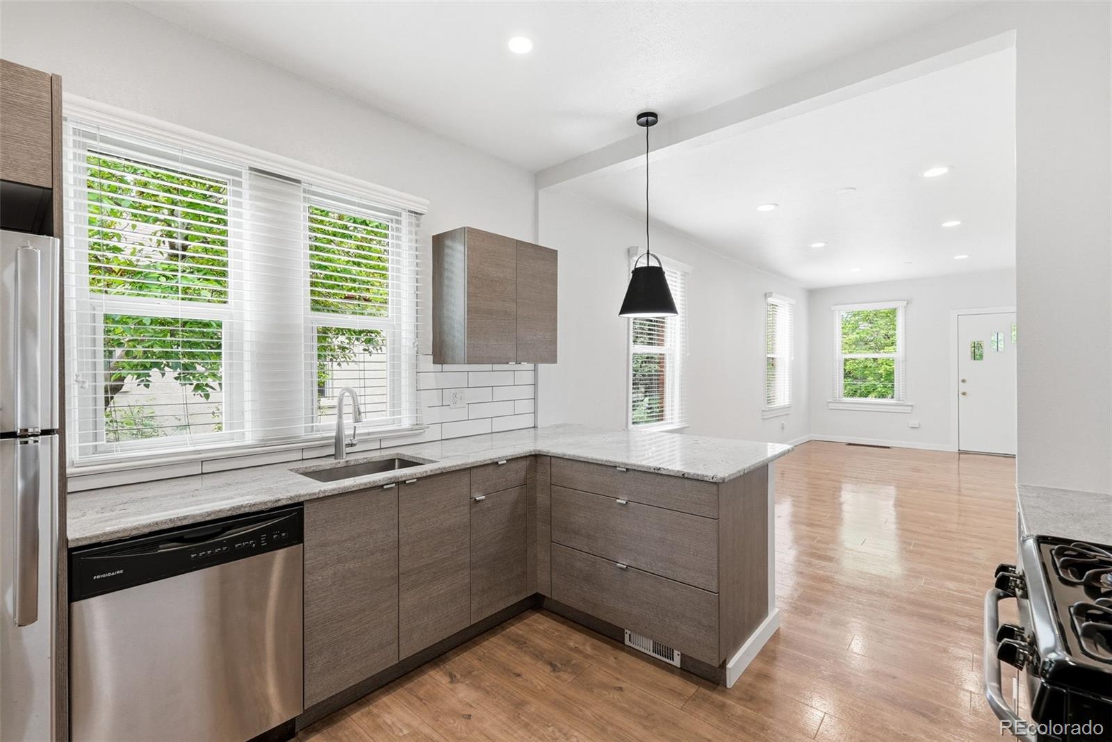 MLS Image #11 for 1476 s ogden street,denver, Colorado
