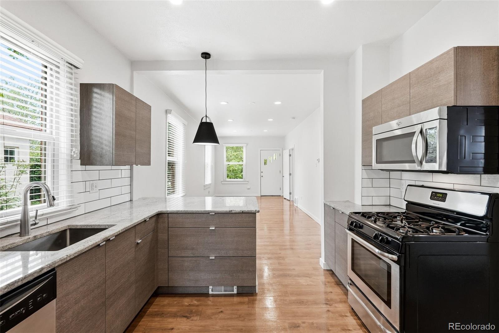 MLS Image #12 for 1476 s ogden street,denver, Colorado