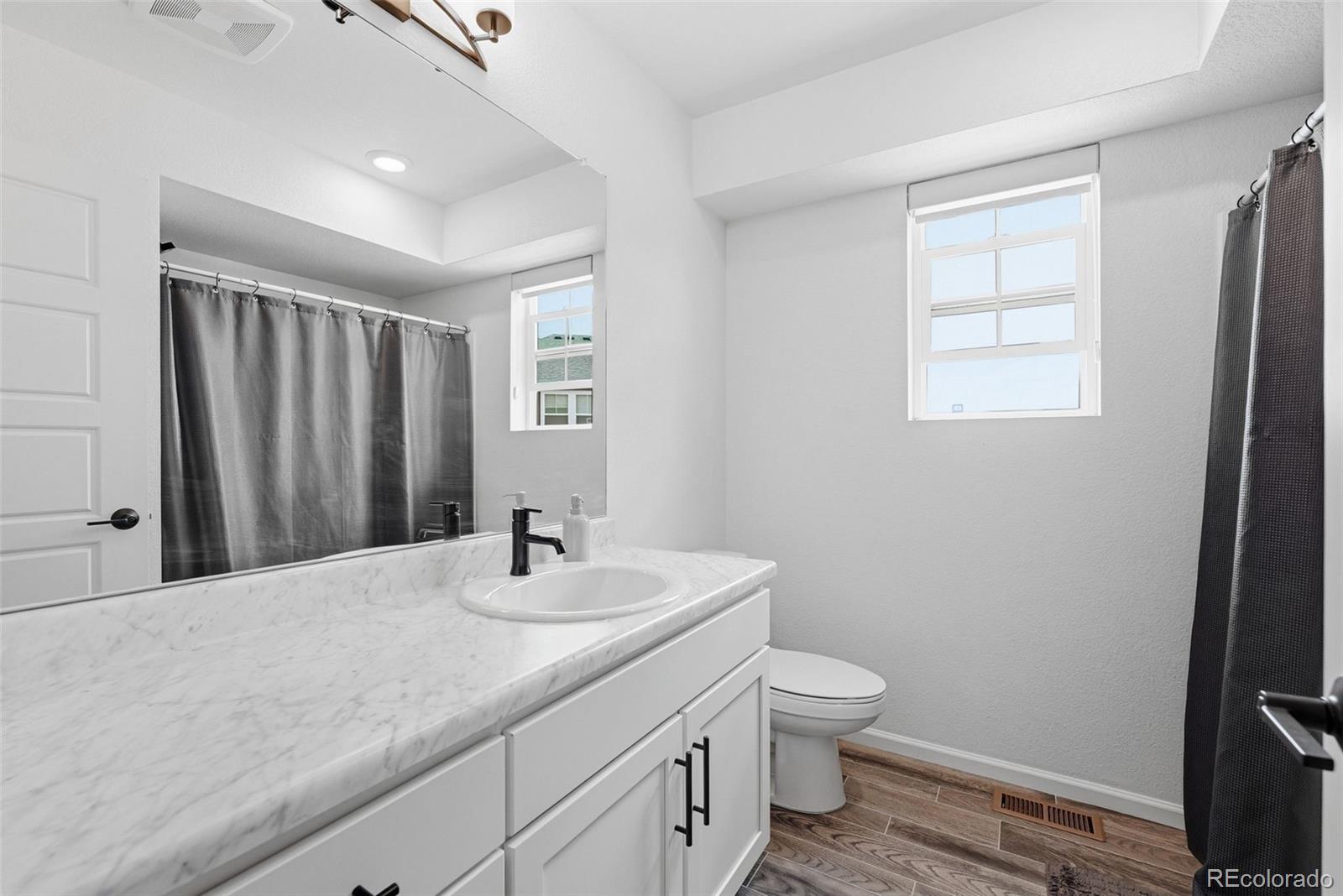 MLS Image #17 for 4130 n quatar court,aurora, Colorado