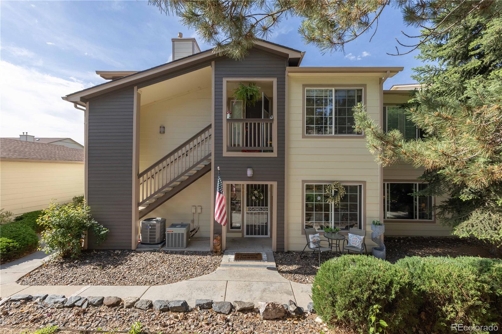MLS Image #0 for 5415 s dover street 102,littleton, Colorado