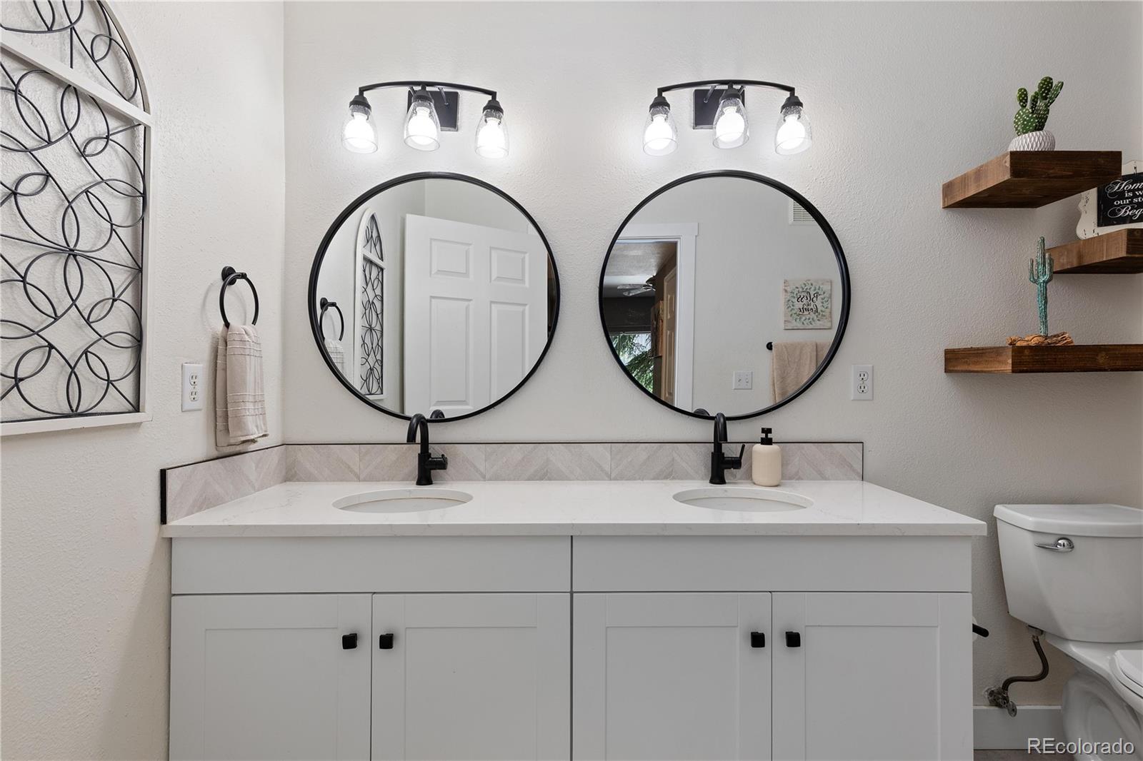 MLS Image #17 for 5415 s dover street 102,littleton, Colorado