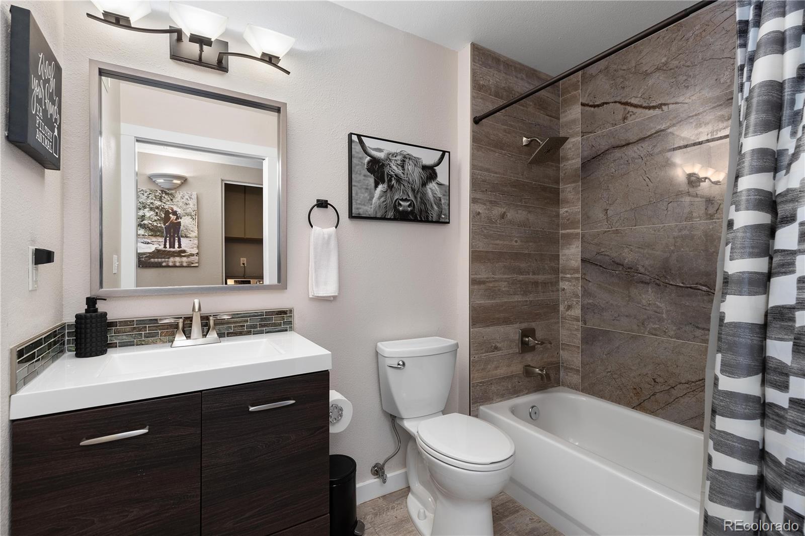 MLS Image #20 for 5415 s dover street 102,littleton, Colorado