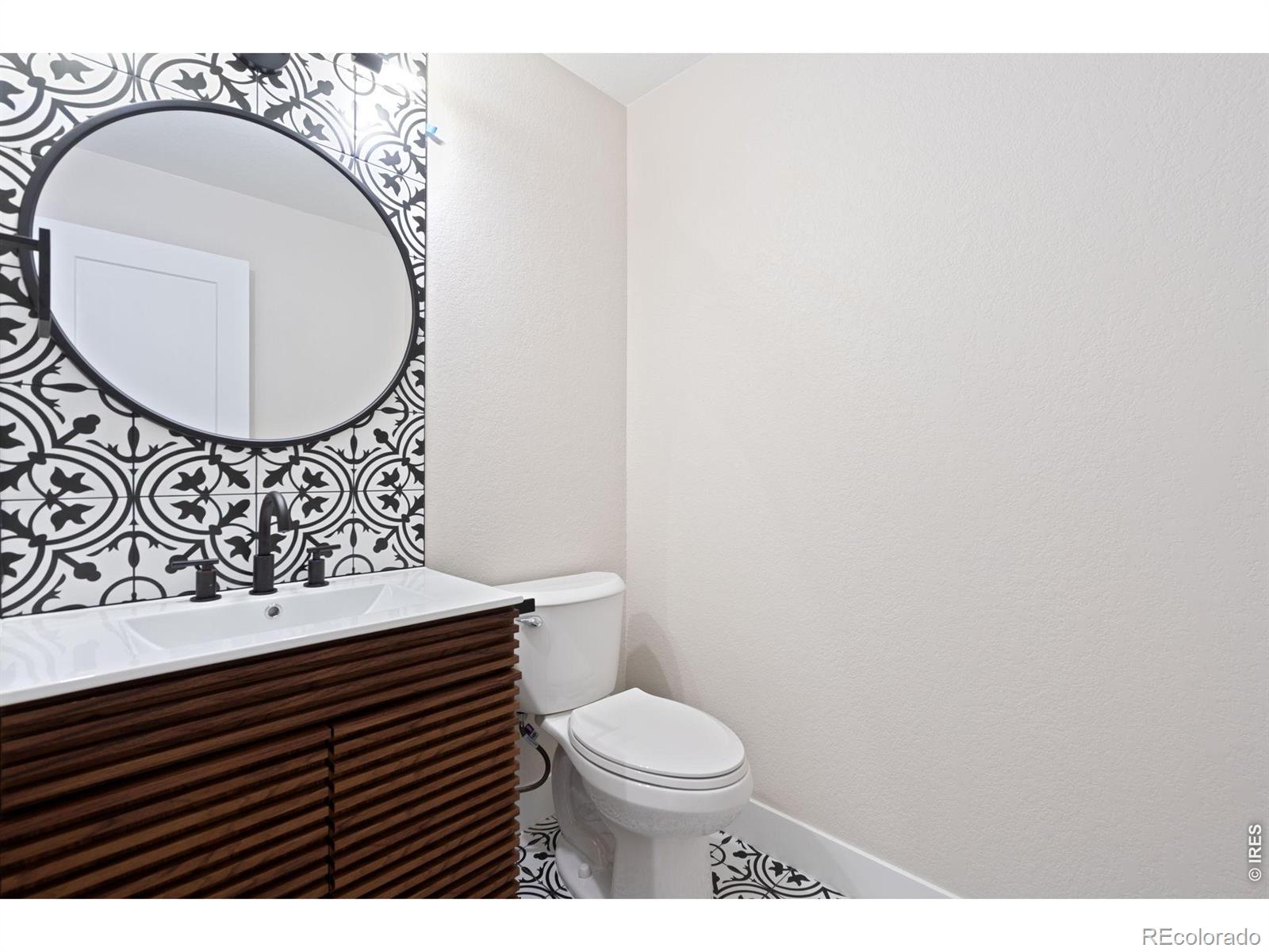 MLS Image #17 for 2697 n empire avenue,loveland, Colorado