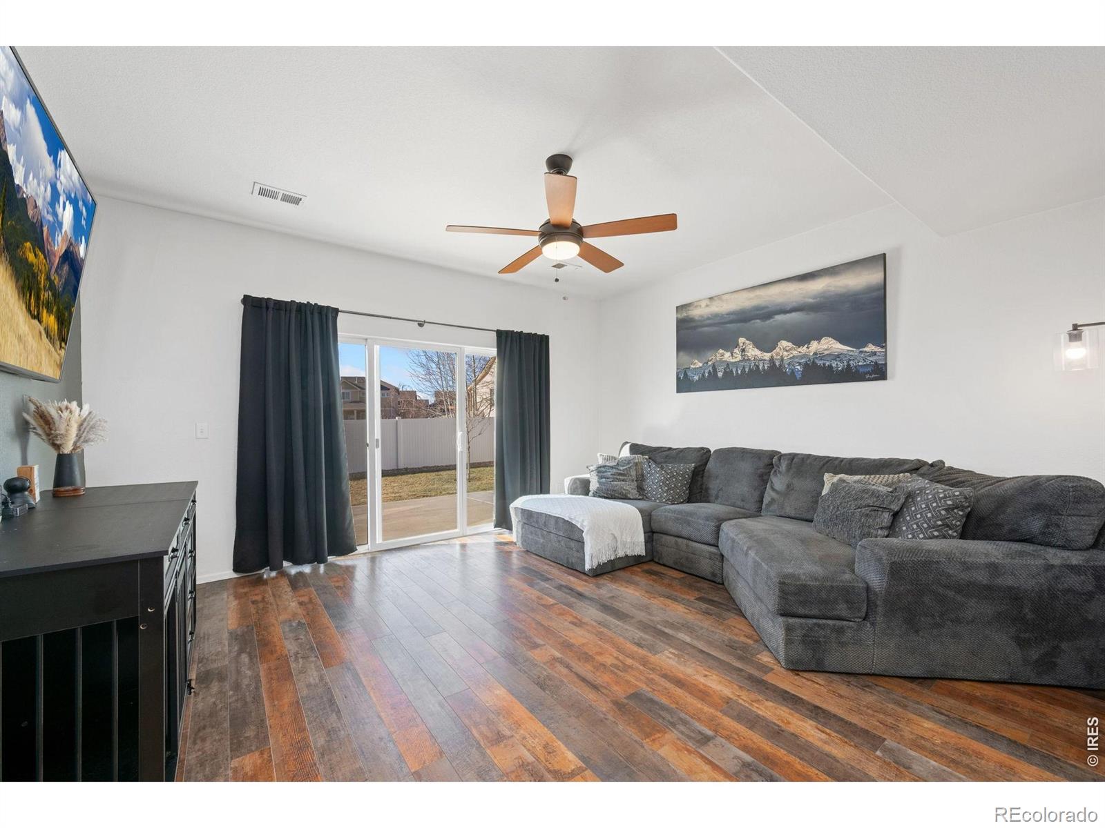 MLS Image #4 for 715  mt evans avenue,severance, Colorado
