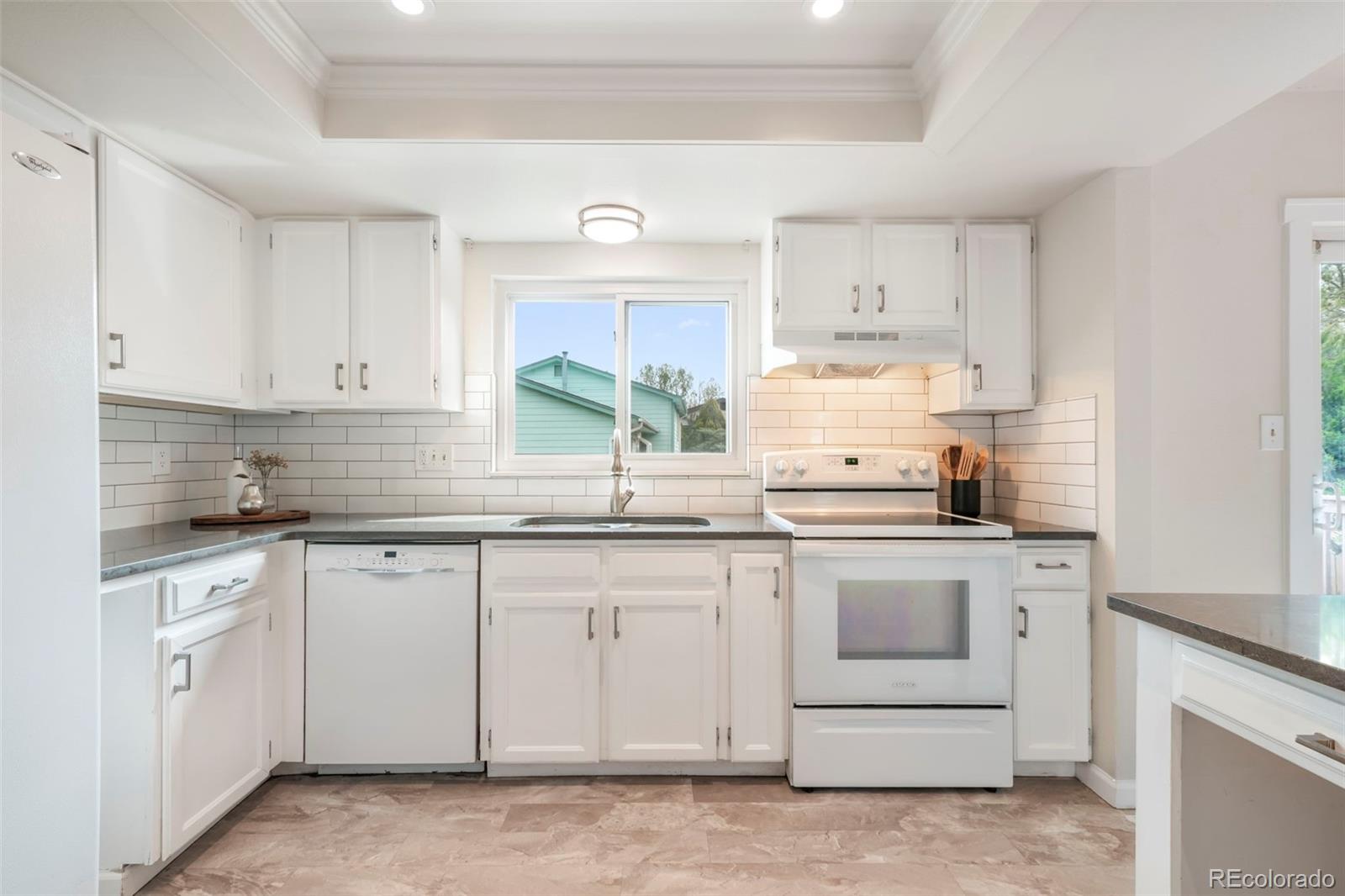 MLS Image #10 for 2510  black diamond terrace,colorado springs, Colorado