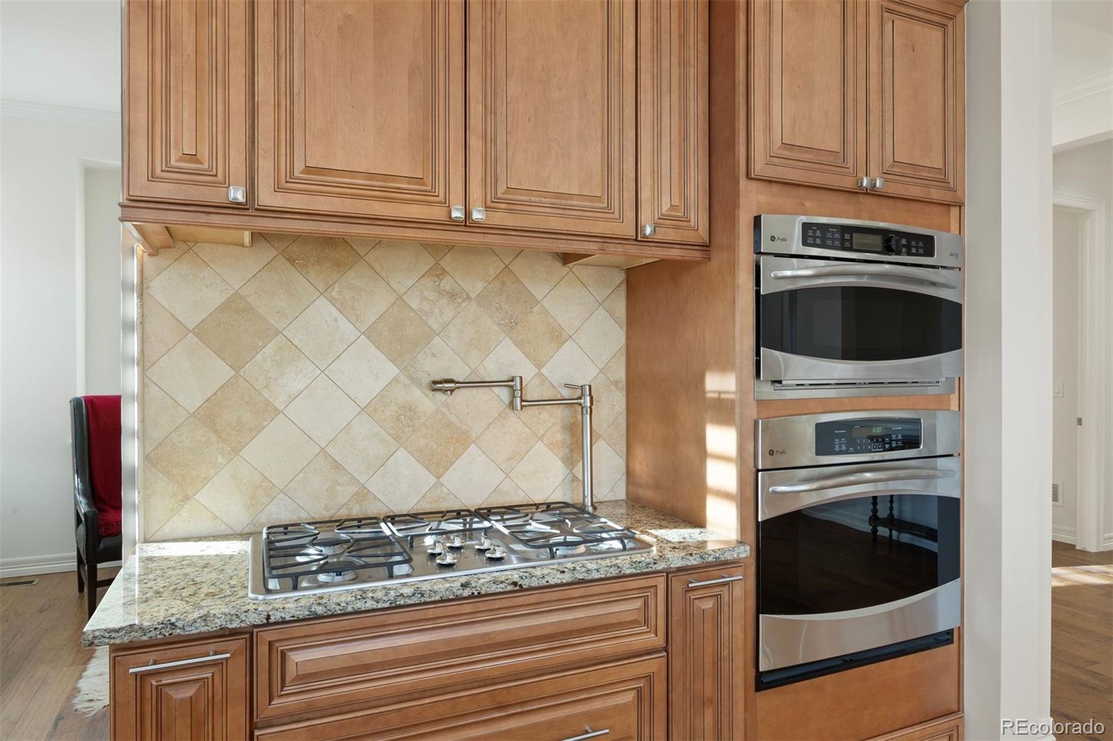 MLS Image #9 for 4332  chateau ridge road,castle rock, Colorado
