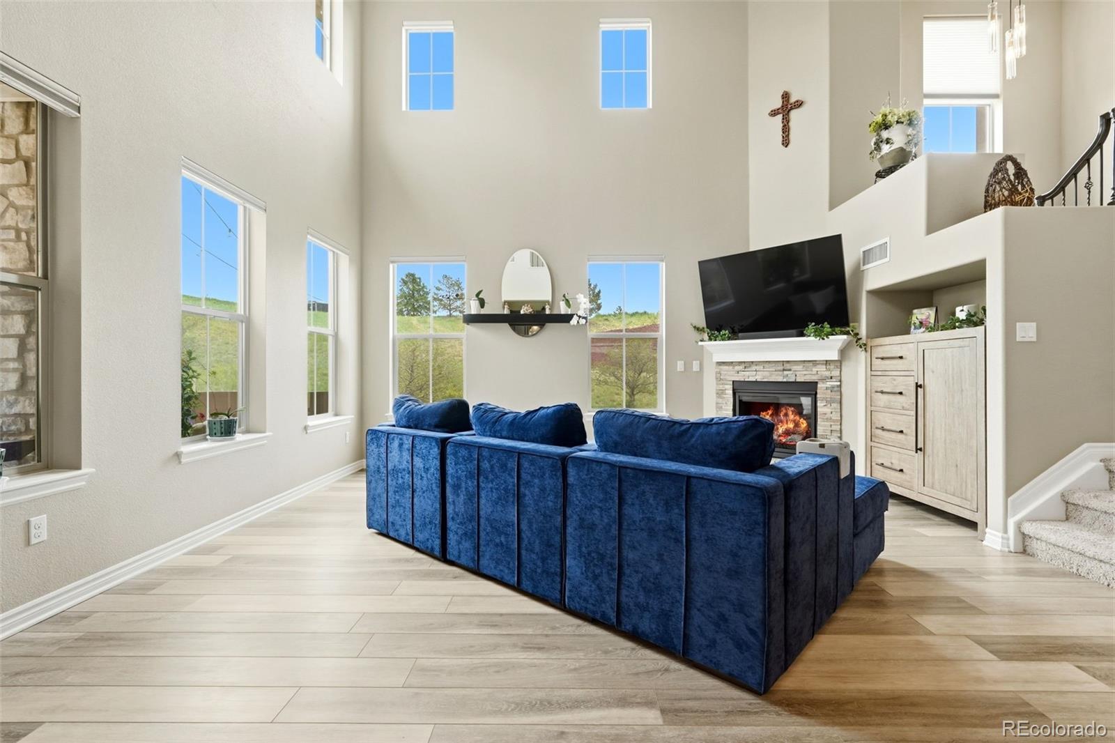 MLS Image #10 for 9274  viaggio way,highlands ranch, Colorado