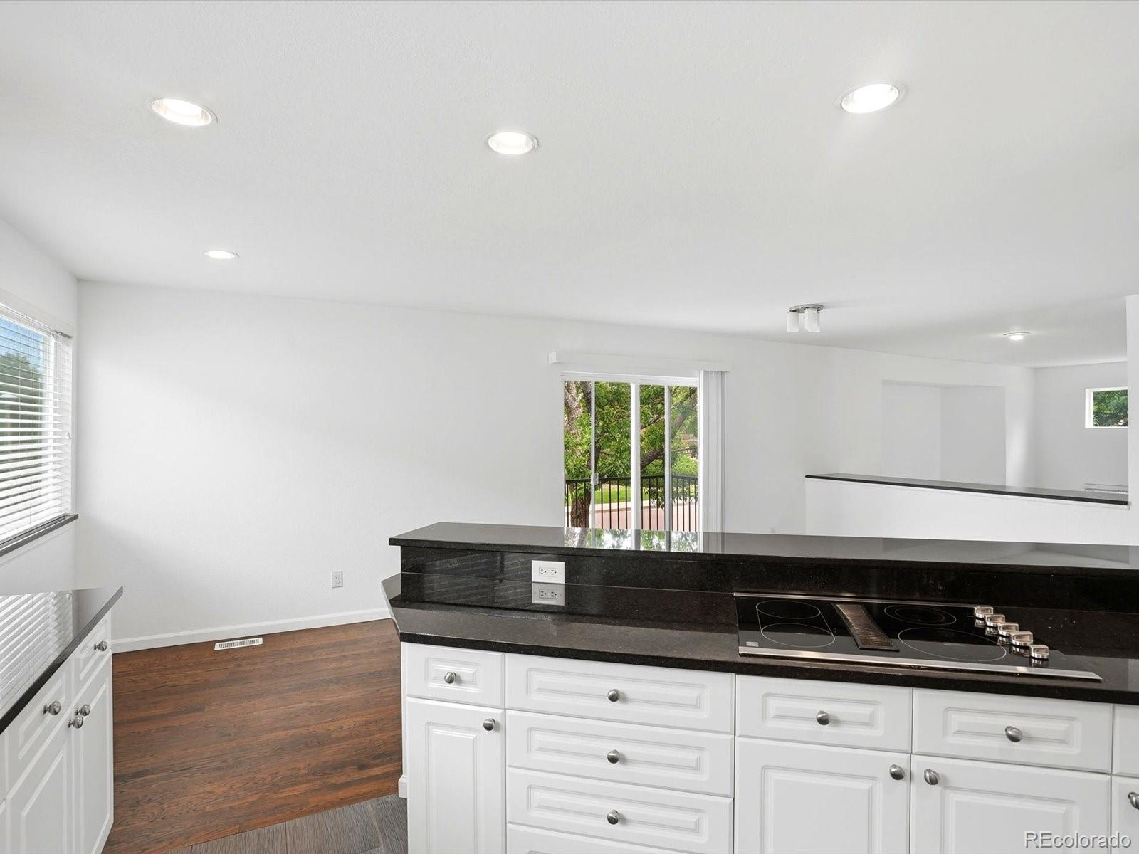 MLS Image #15 for 14044 e temple drive,aurora, Colorado