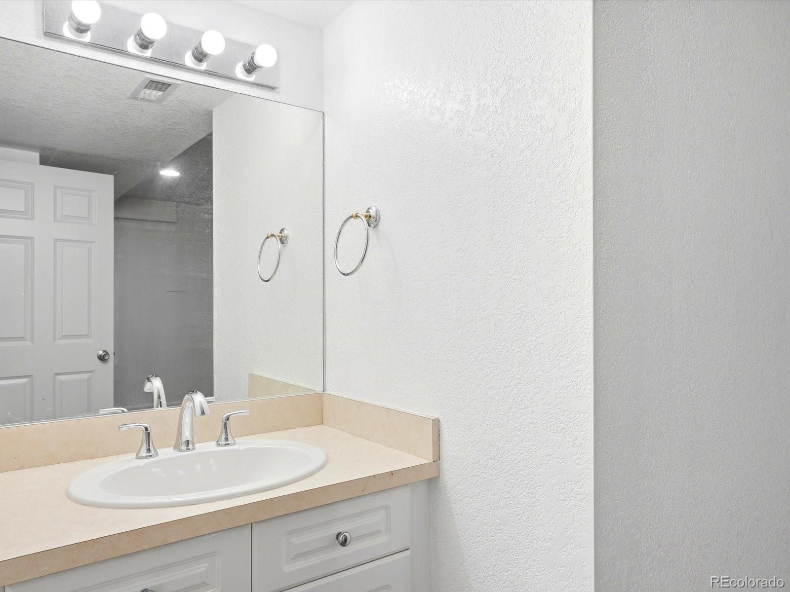 MLS Image #35 for 14044 e temple drive,aurora, Colorado