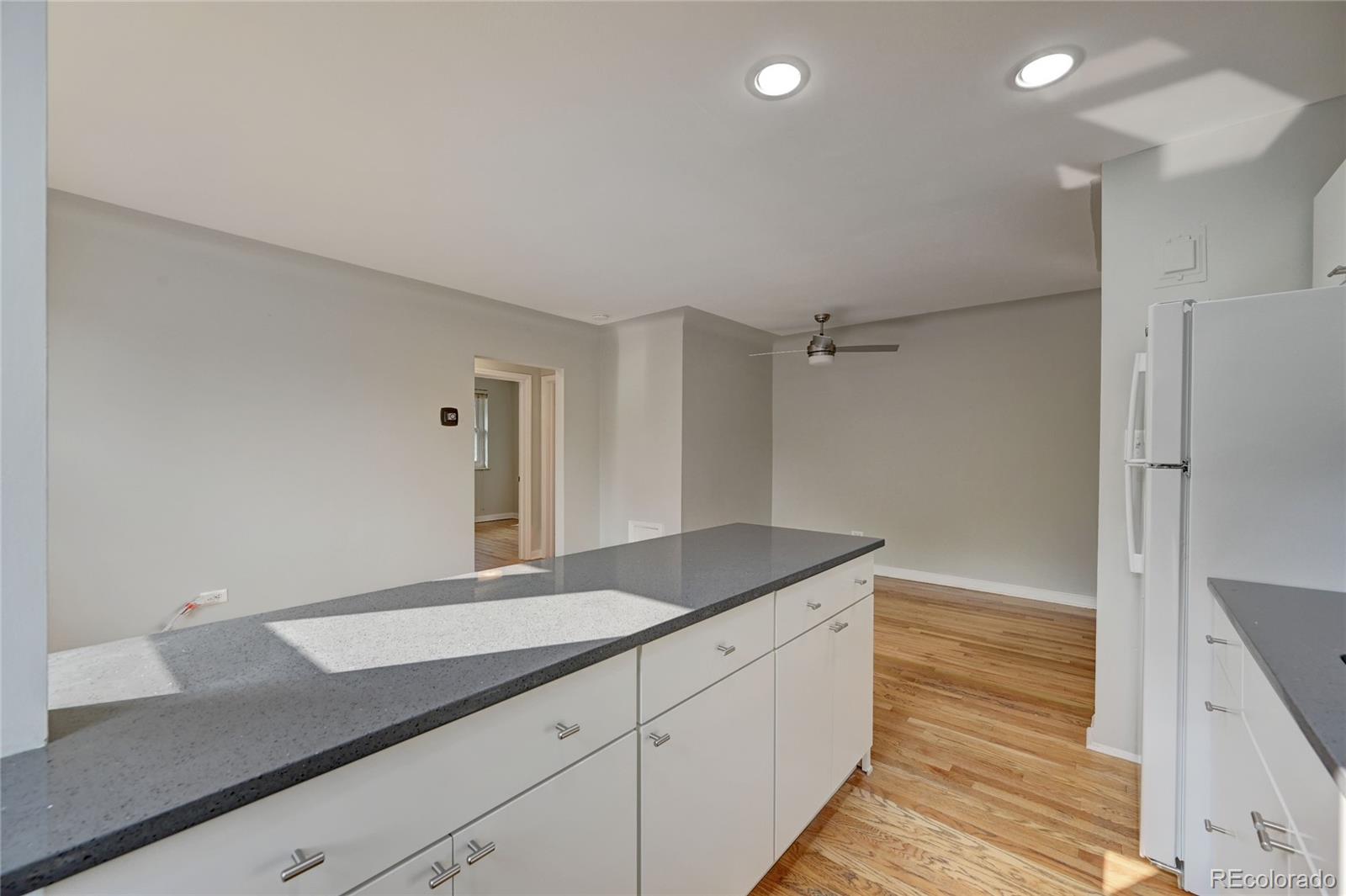 MLS Image #8 for 505 n logan street 6,denver, Colorado
