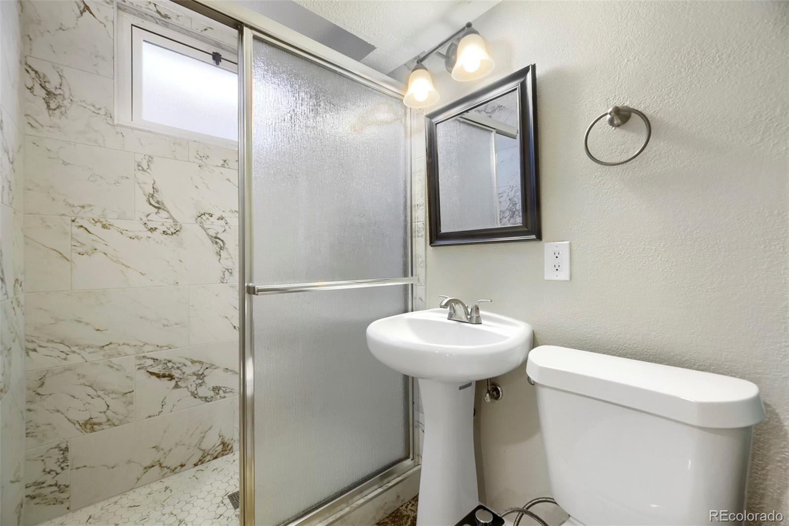 MLS Image #22 for 5525 e amherst avenue,denver, Colorado