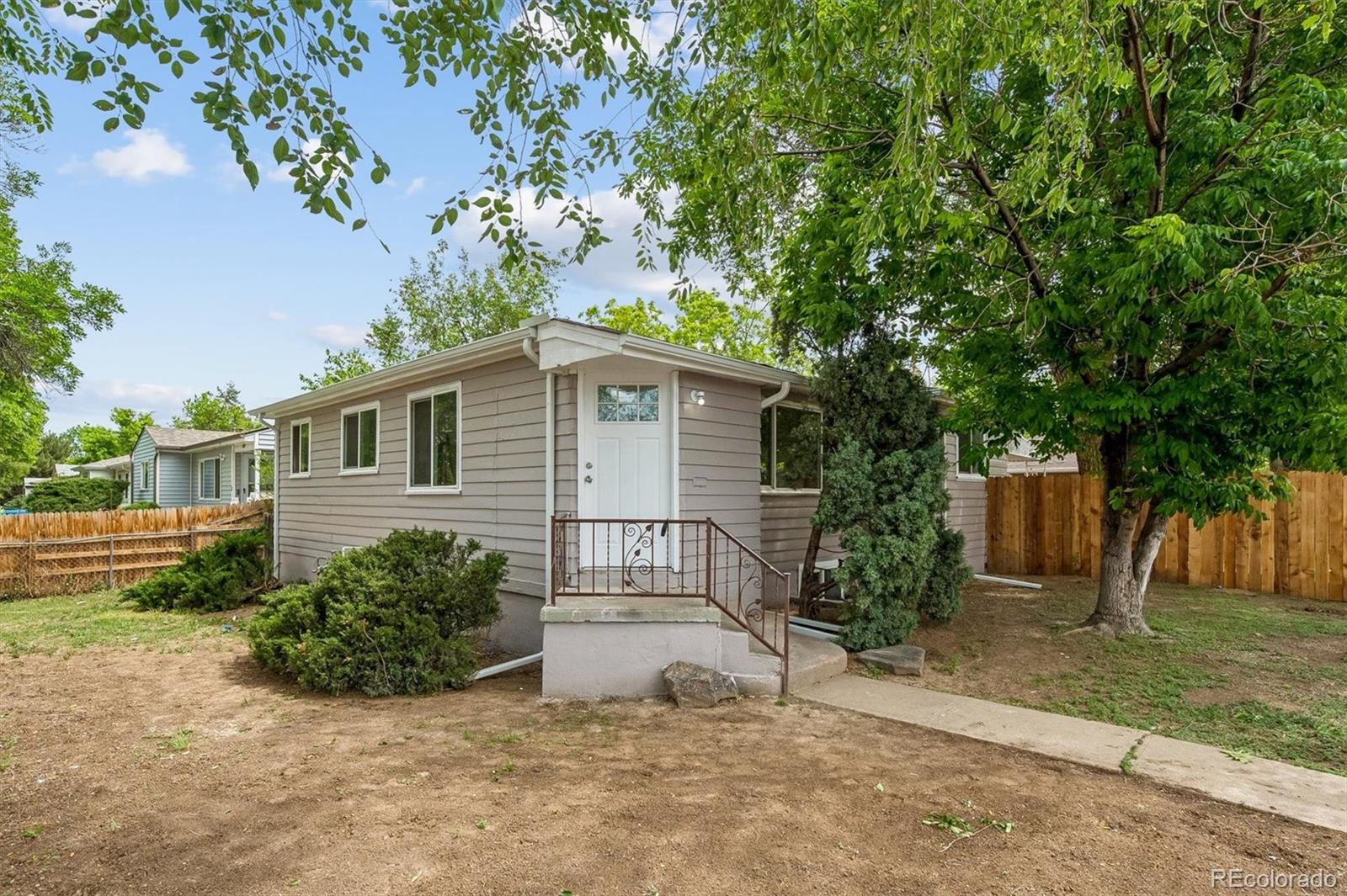 MLS Image #21 for 9801 e 8th avenue,aurora, Colorado