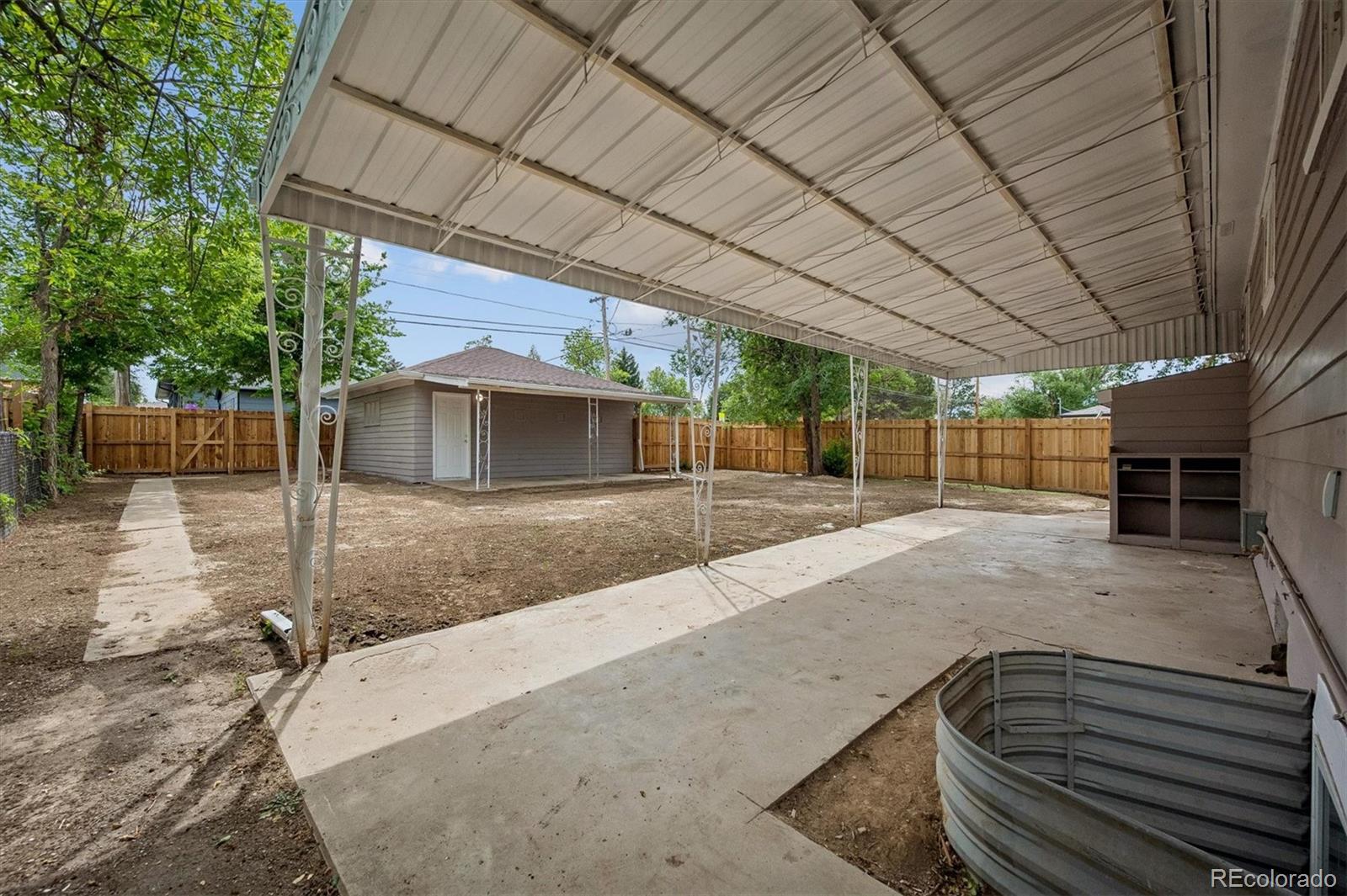 MLS Image #23 for 9801 e 8th avenue,aurora, Colorado