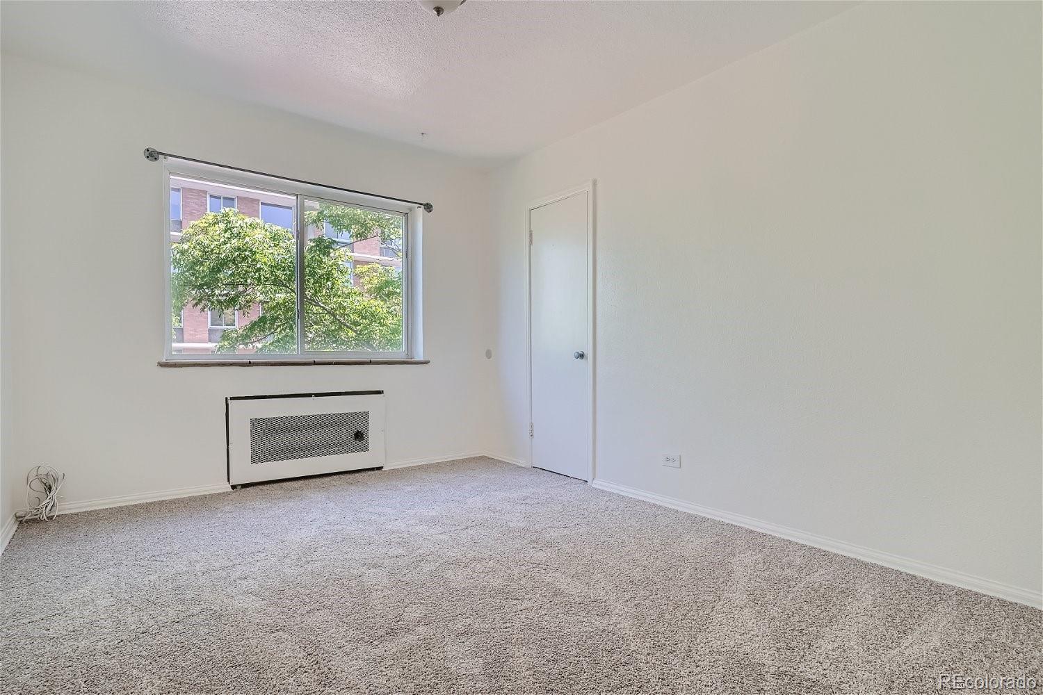 MLS Image #9 for 85 n grant street 22,denver, Colorado
