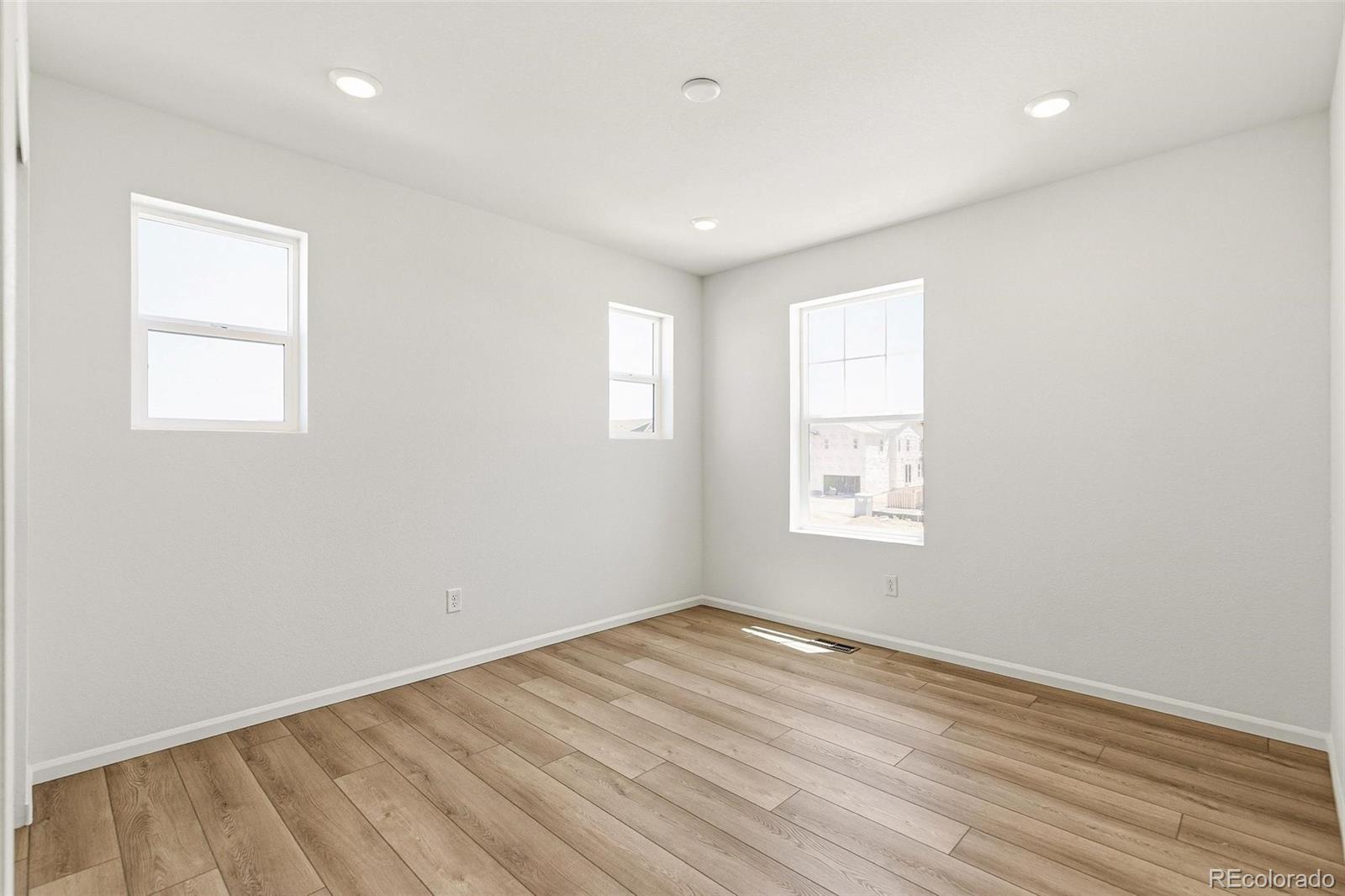 MLS Image #25 for 13441 e 111th place,commerce city, Colorado