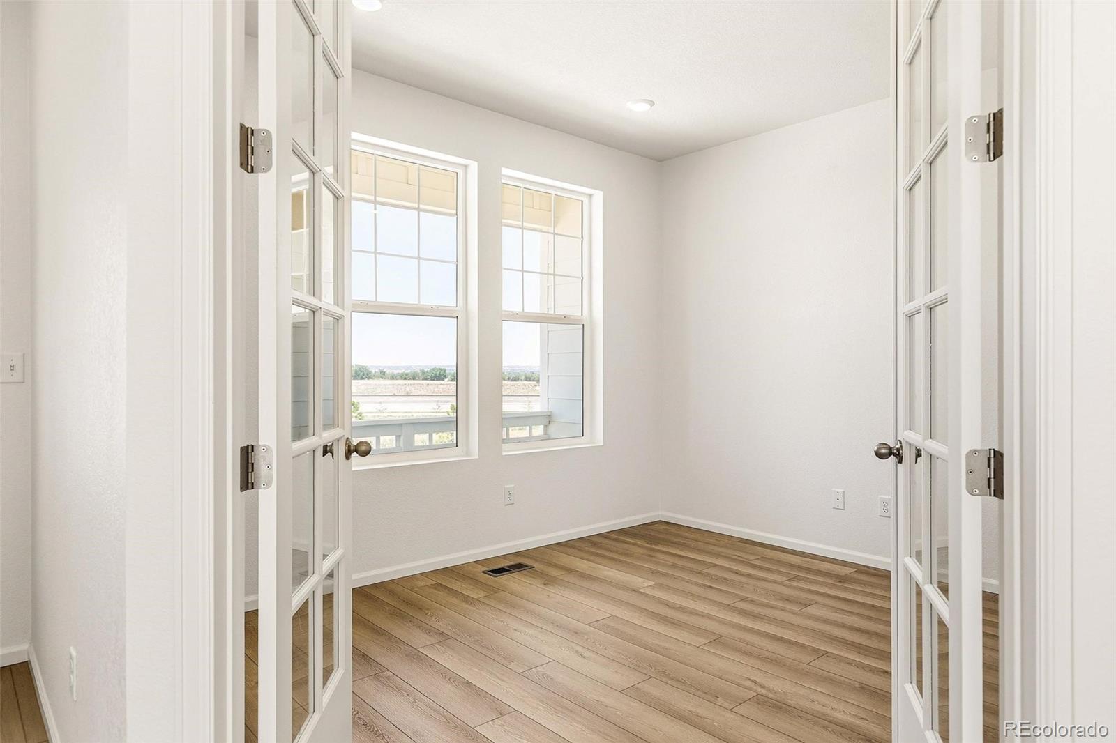 MLS Image #7 for 13441 e 111th place,commerce city, Colorado