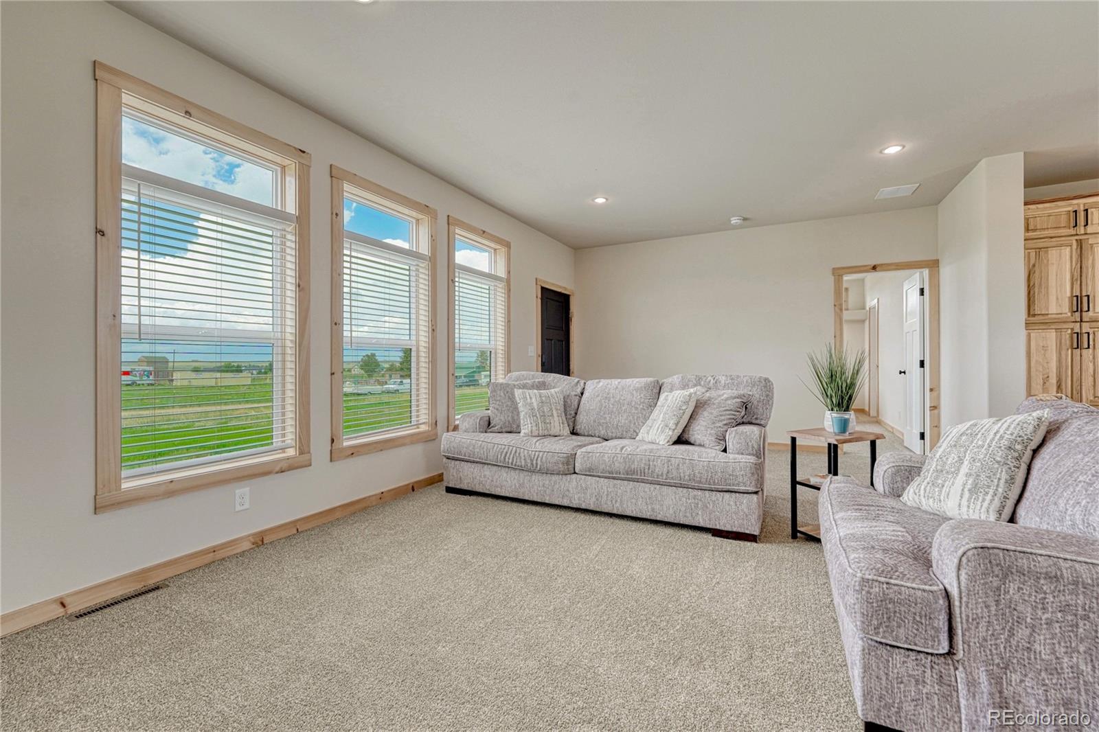 MLS Image #13 for 7451  sun country drive,elizabeth, Colorado