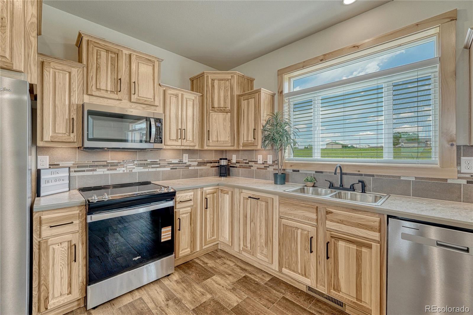 MLS Image #8 for 7451  sun country drive,elizabeth, Colorado