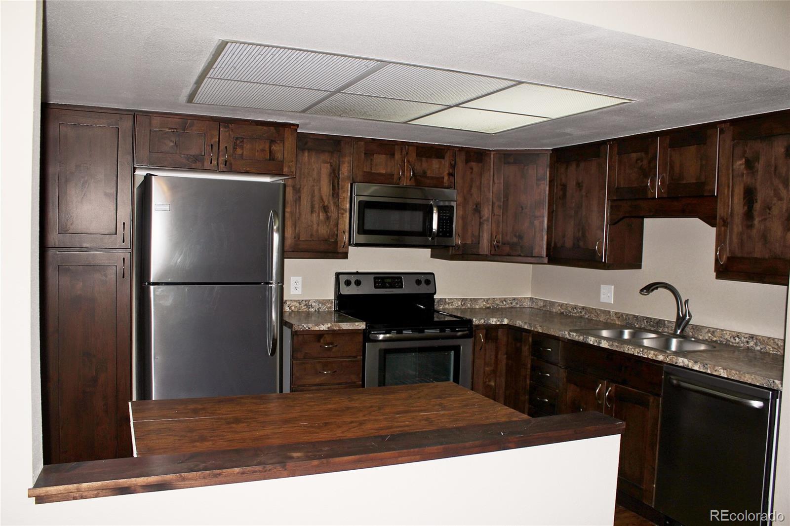 MLS Image #4 for 14091 e marina drive,aurora, Colorado