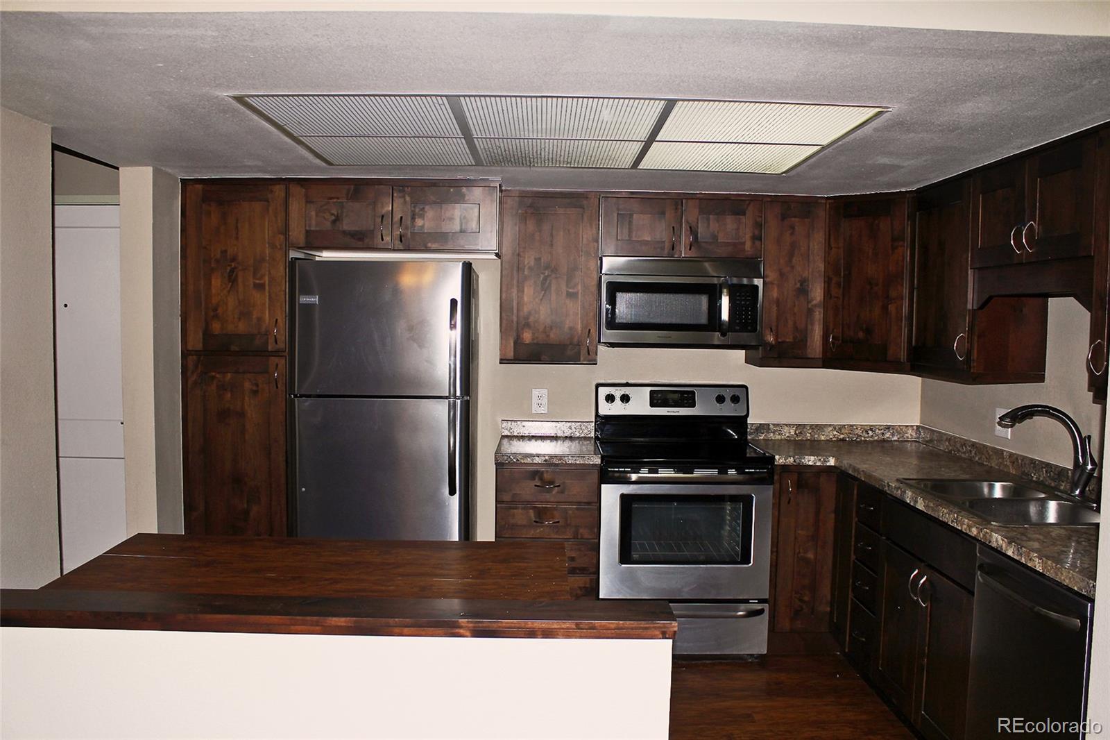 MLS Image #5 for 14091 e marina drive,aurora, Colorado