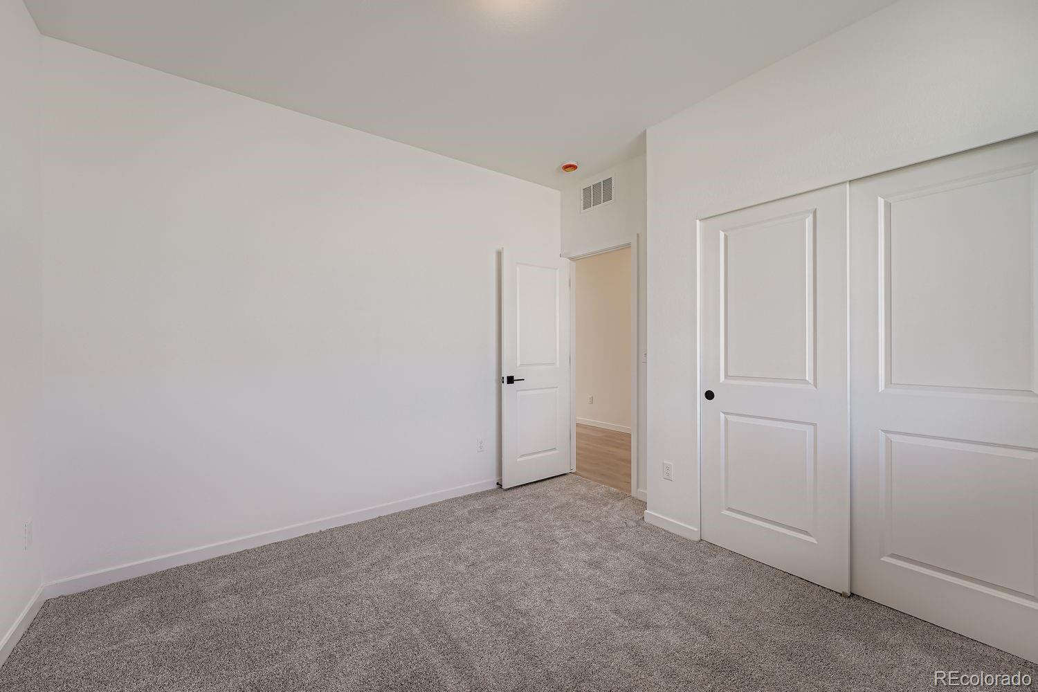 MLS Image #21 for 54915 e 28th place,strasburg, Colorado