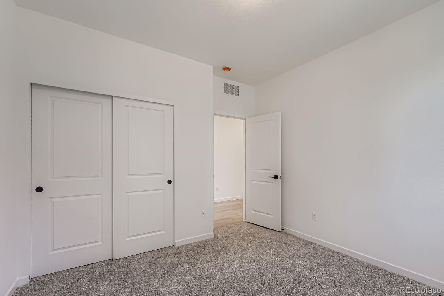 MLS Image #23 for 54915 e 28th place,strasburg, Colorado