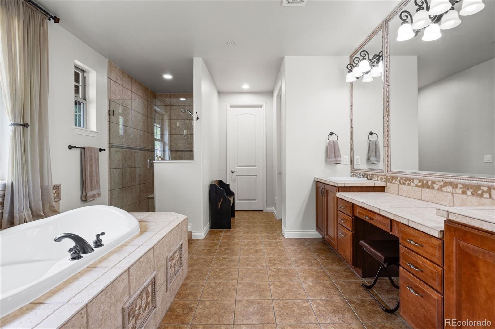MLS Image #28 for 4366  chateau ridge lane,castle rock, Colorado