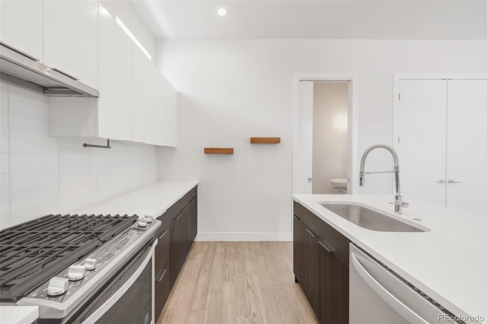 MLS Image #7 for 2420  eliot street,denver, Colorado