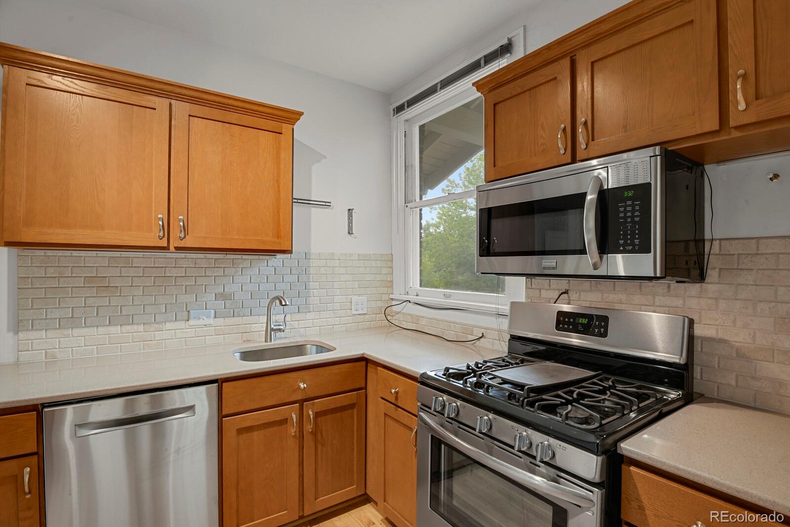 MLS Image #10 for 1890  cherry street,denver, Colorado