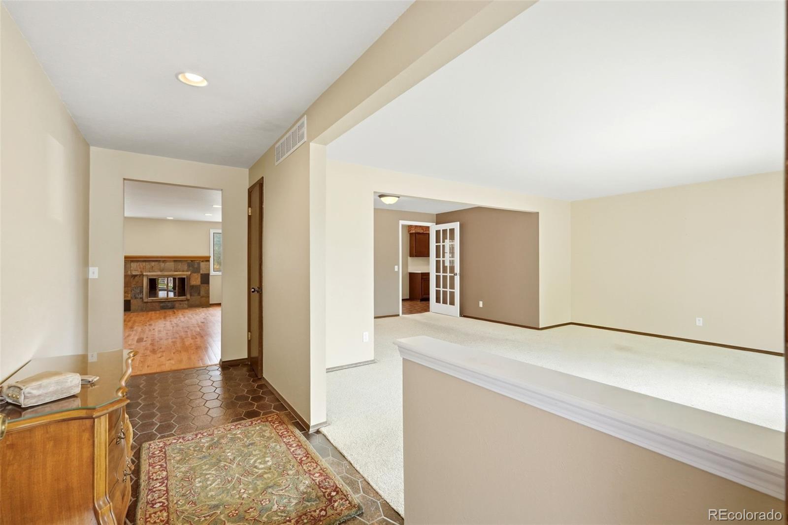MLS Image #10 for 5477 w hinsdale place,littleton, Colorado