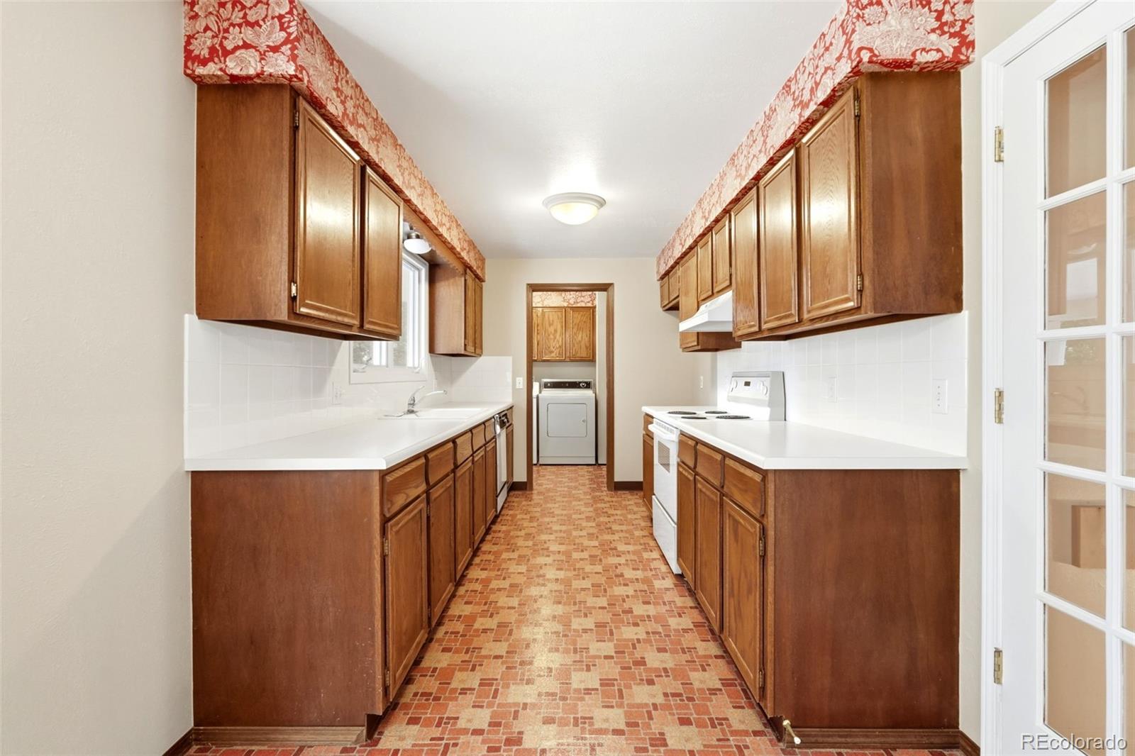 MLS Image #12 for 5477 w hinsdale place,littleton, Colorado