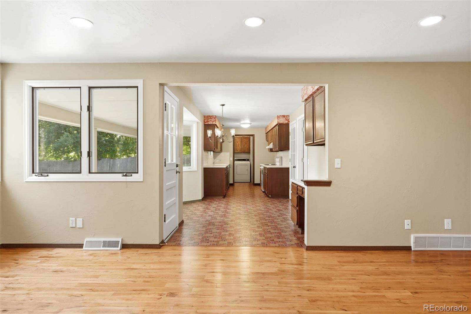 MLS Image #8 for 5477 w hinsdale place,littleton, Colorado